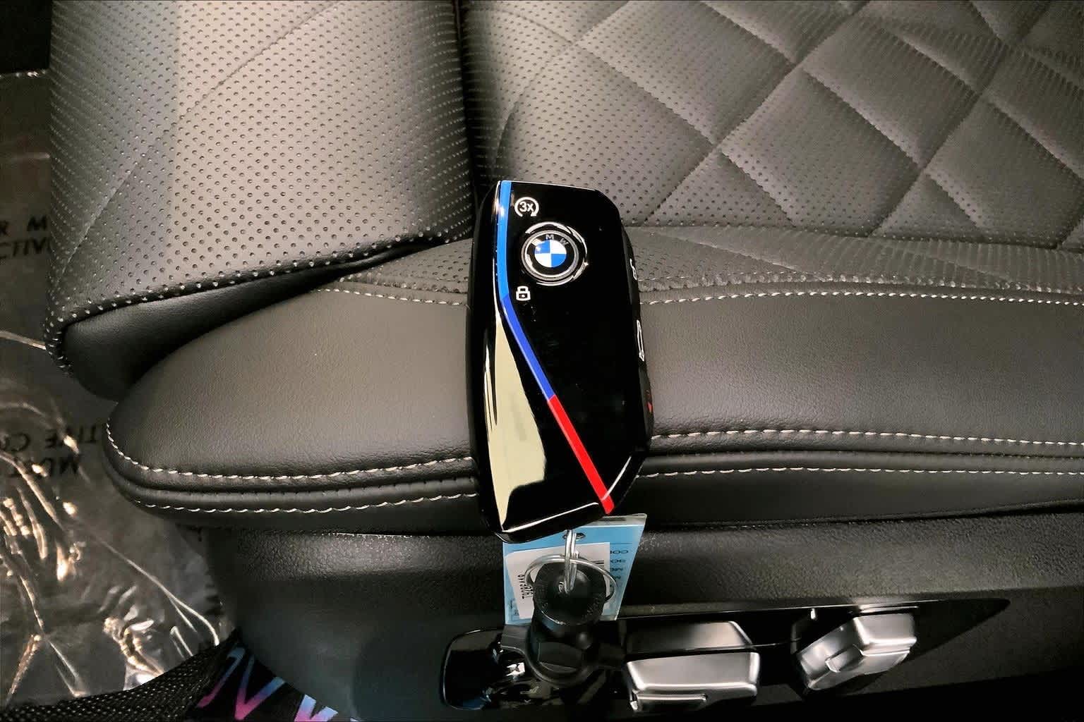 Thumbnail: 2026 BMW X5 - 20