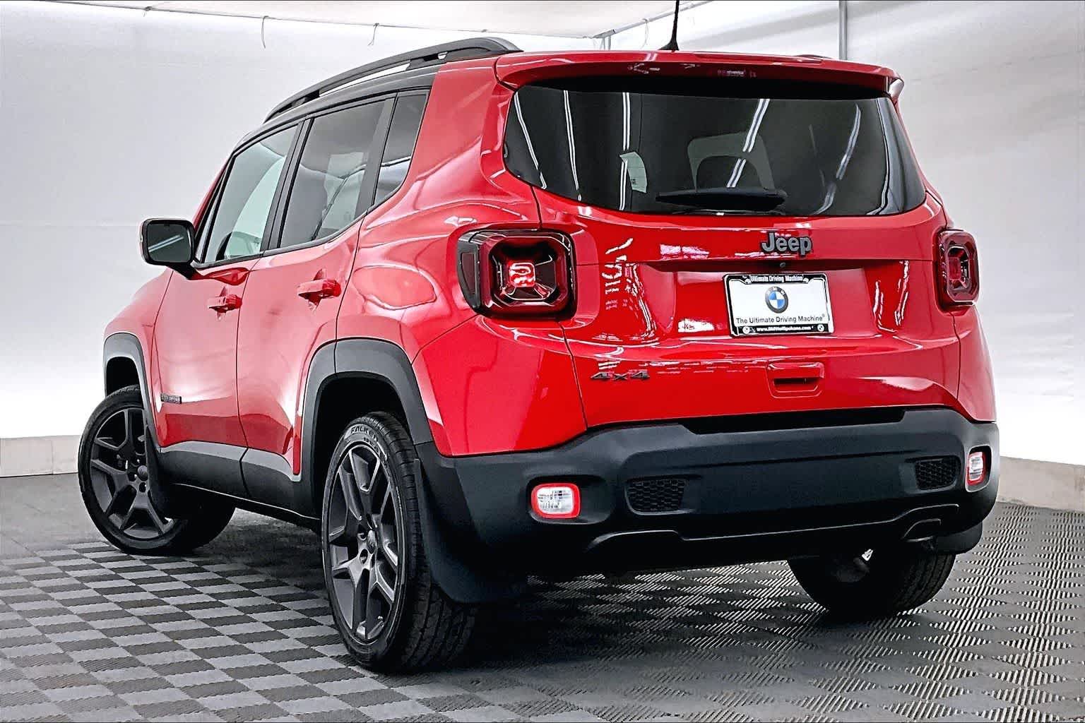 Thumbnail: 2020 Jeep Renegade - 4
