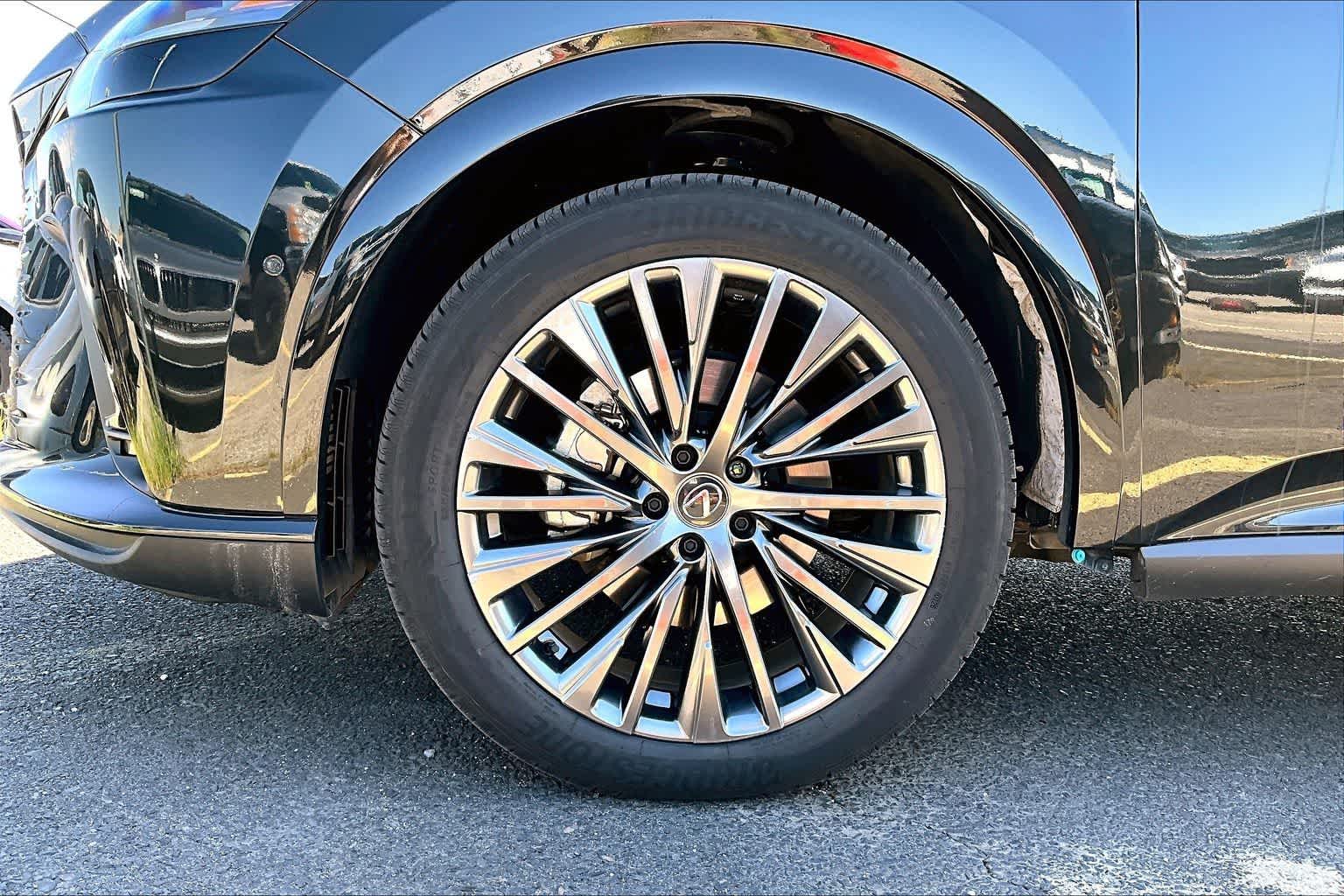 Thumbnail: 2025 Lexus RX - 8