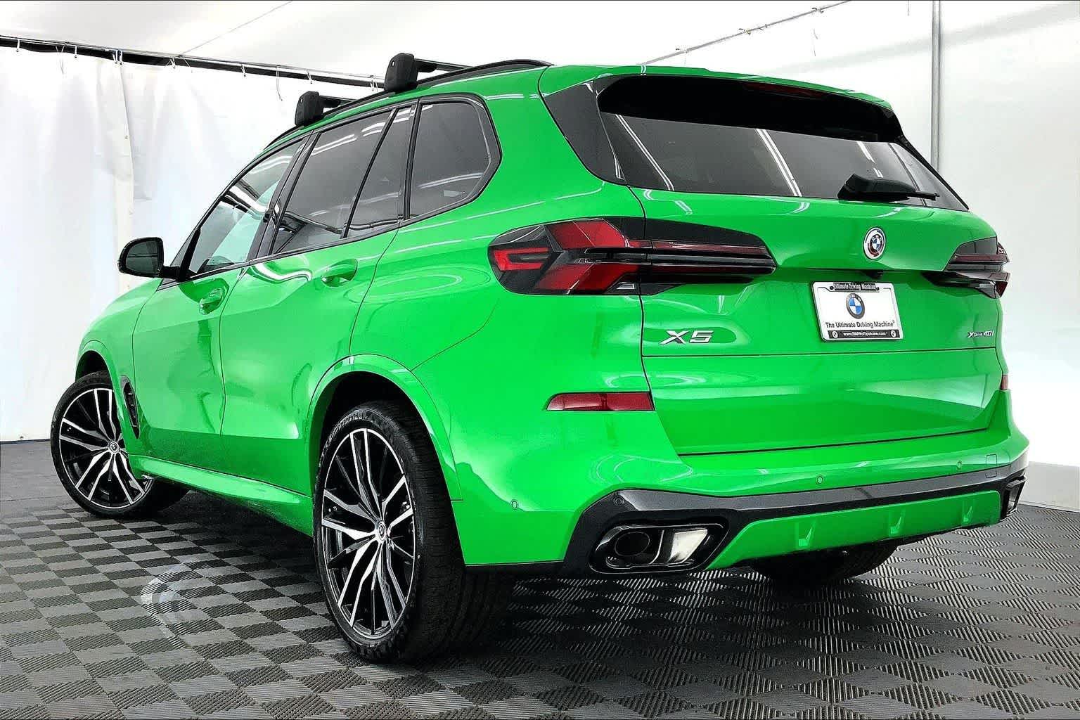 Thumbnail: 2026 BMW X5 - 4