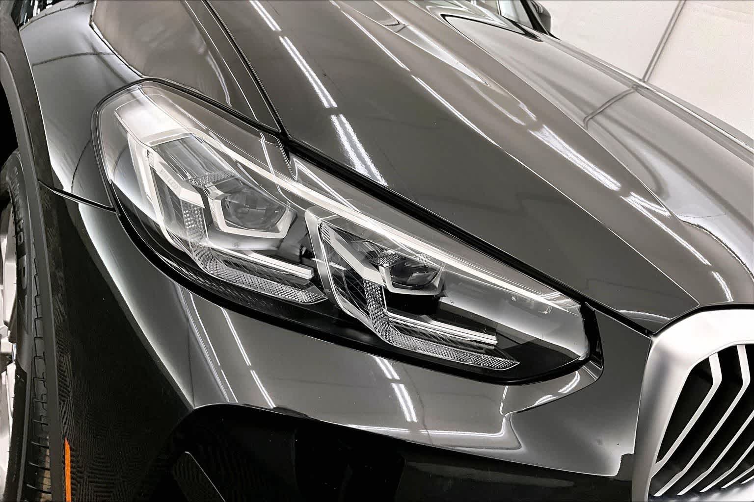 Thumbnail: 2024 BMW X3 - 31