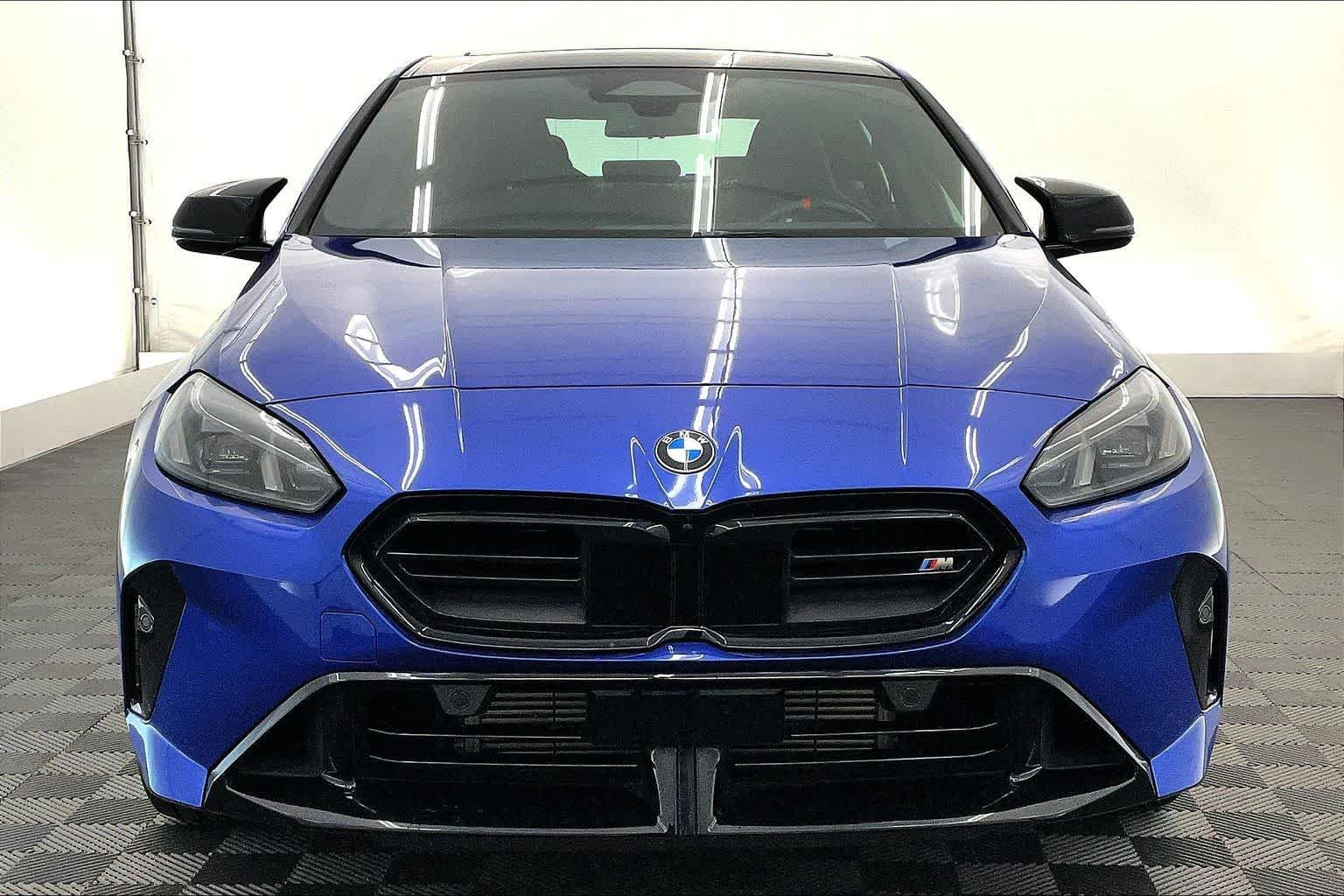 Thumbnail: 2025 BMW 2 Series - 6