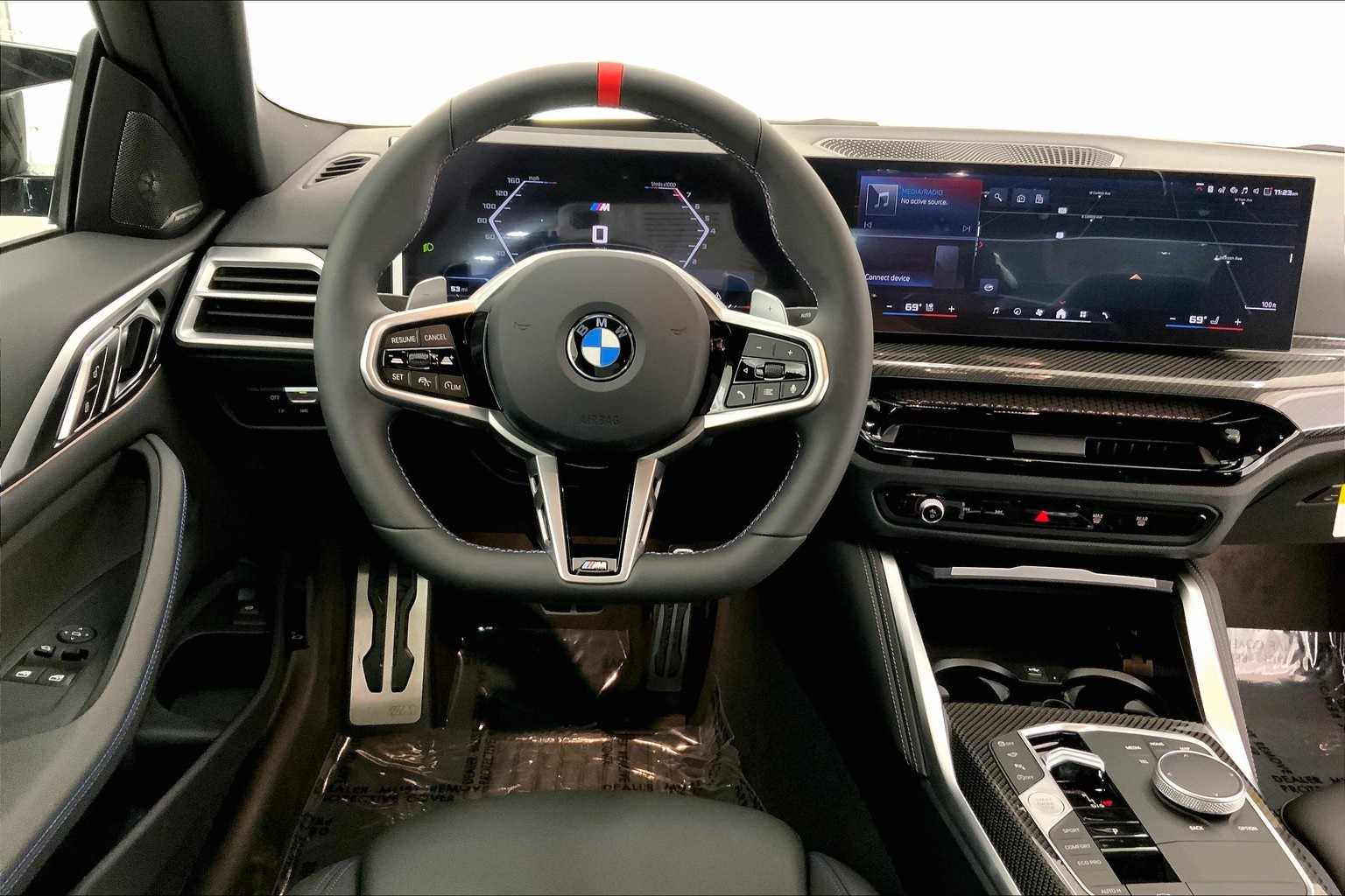 Thumbnail: 2026 BMW 4 Series - 14