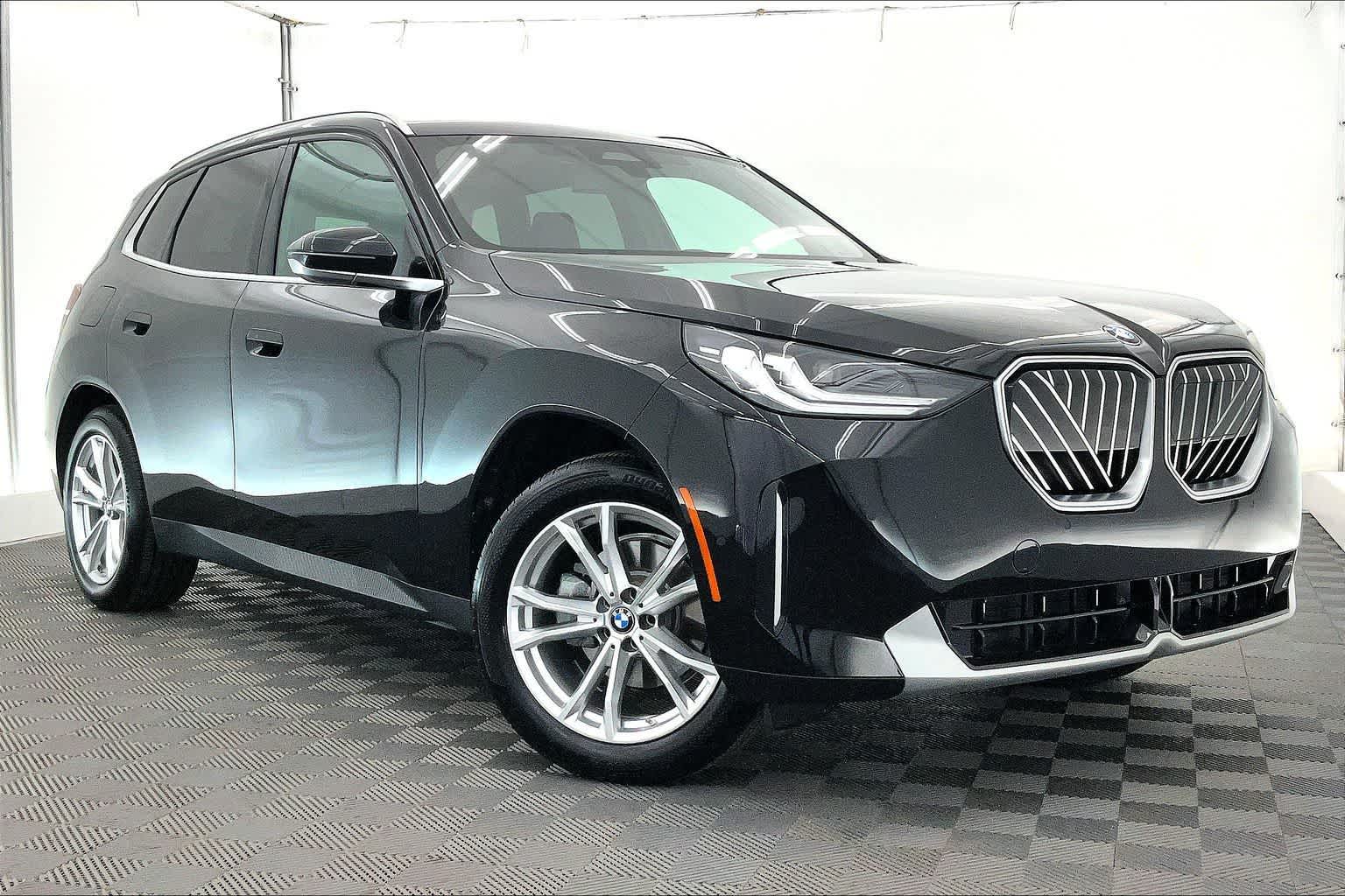 Thumbnail: 2025 BMW X3 - 21
