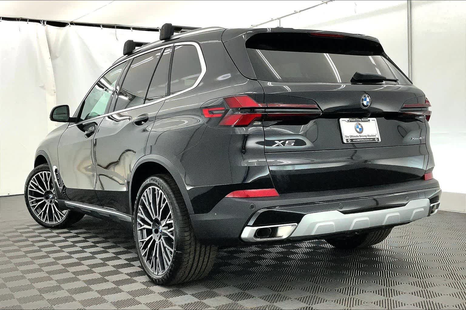 Thumbnail: 2026 BMW X5 - 4