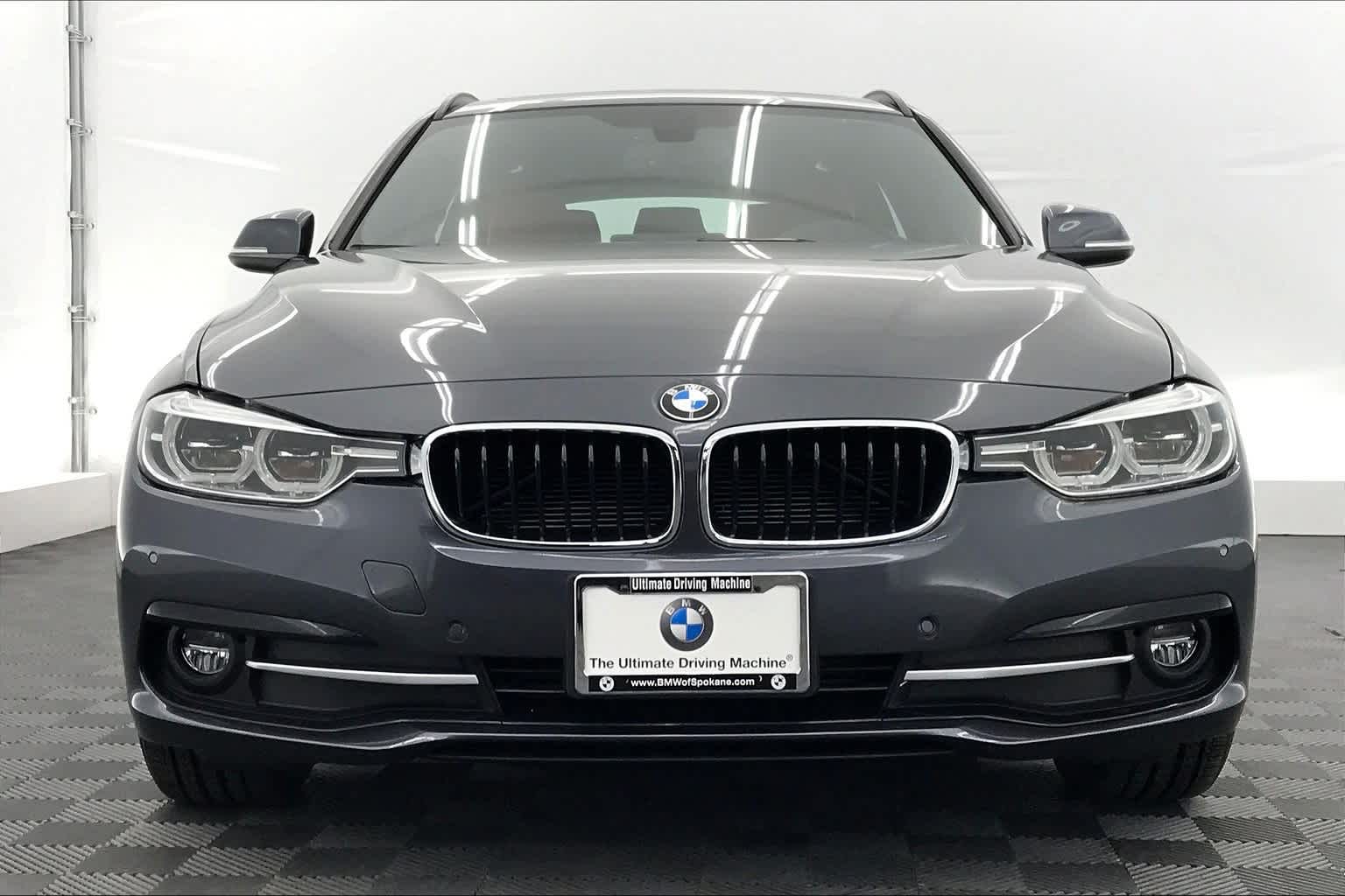 Thumbnail: 2016 BMW 3 Series - 2