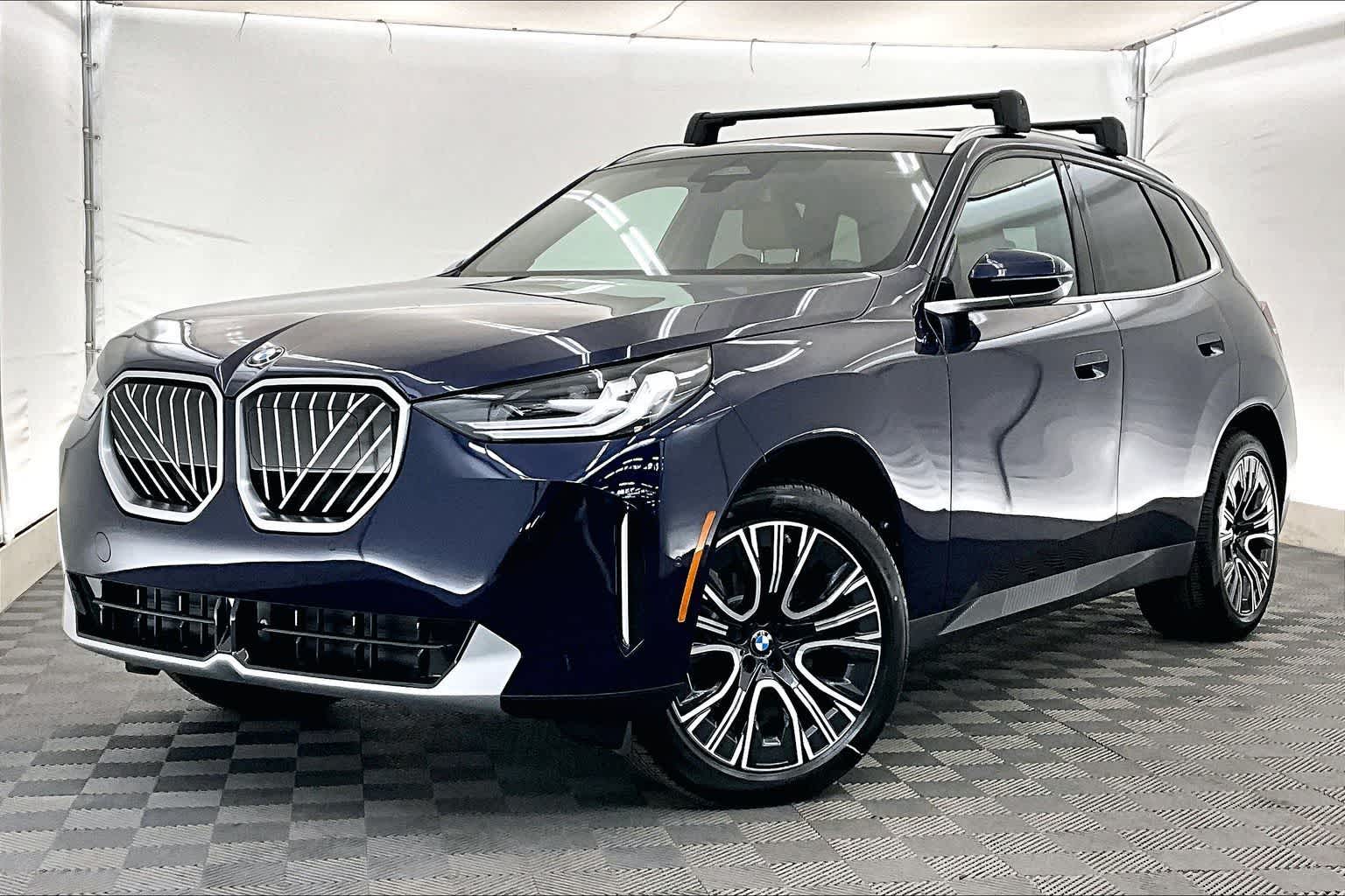 Thumbnail: 2026 BMW X3 - 1