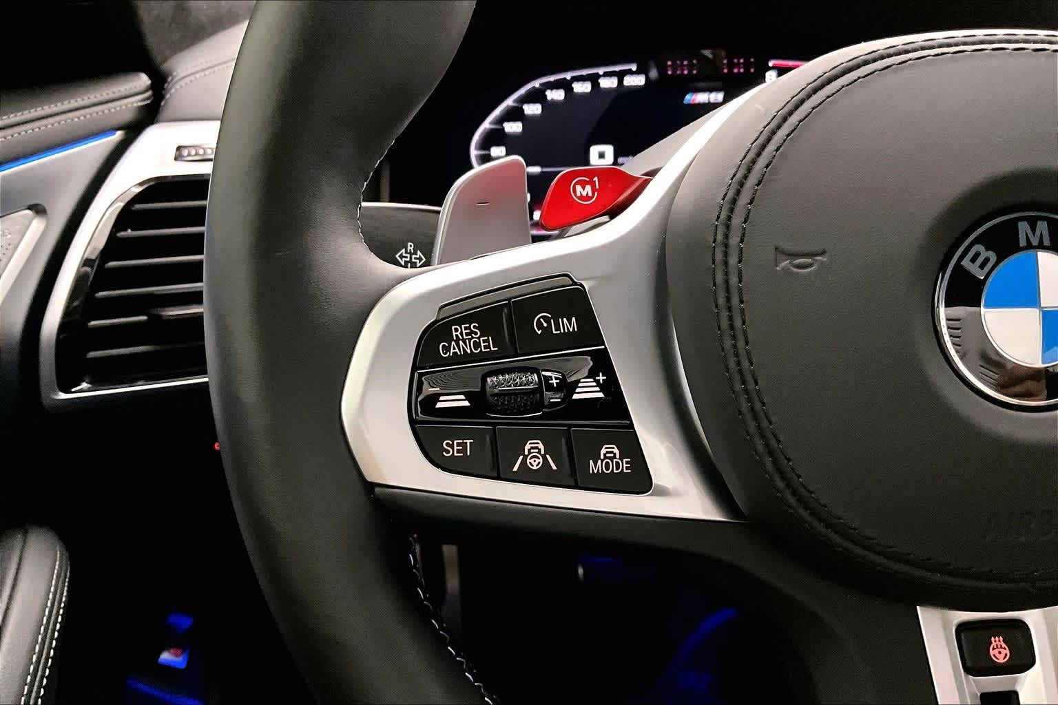 Thumbnail: 2025 BMW M8 - 24