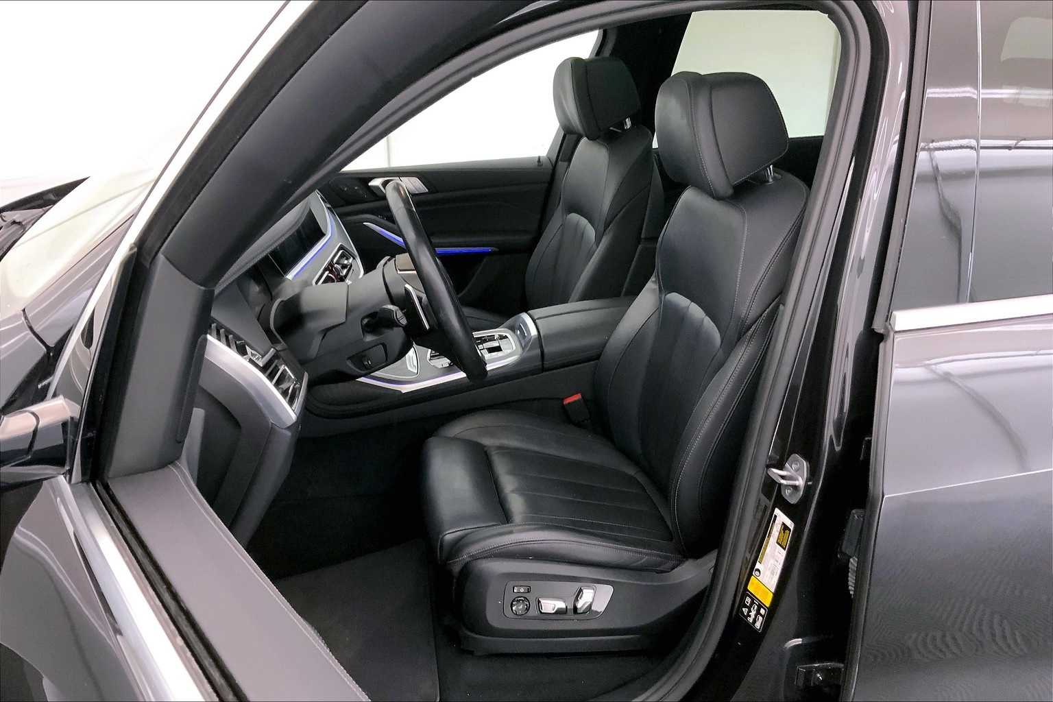 Thumbnail: 2022 BMW X7 - 11