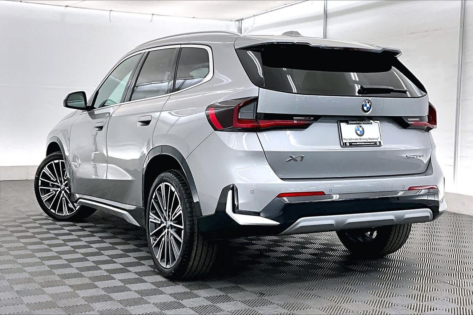 Thumbnail: 2026 BMW X1 - 4