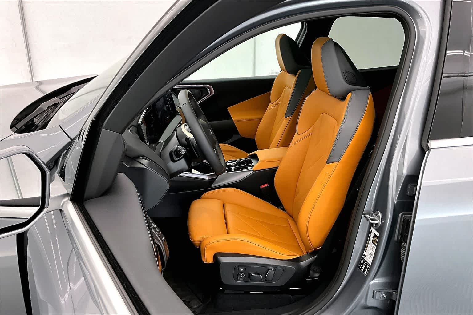 Thumbnail: 2025 BMW X3 - 11