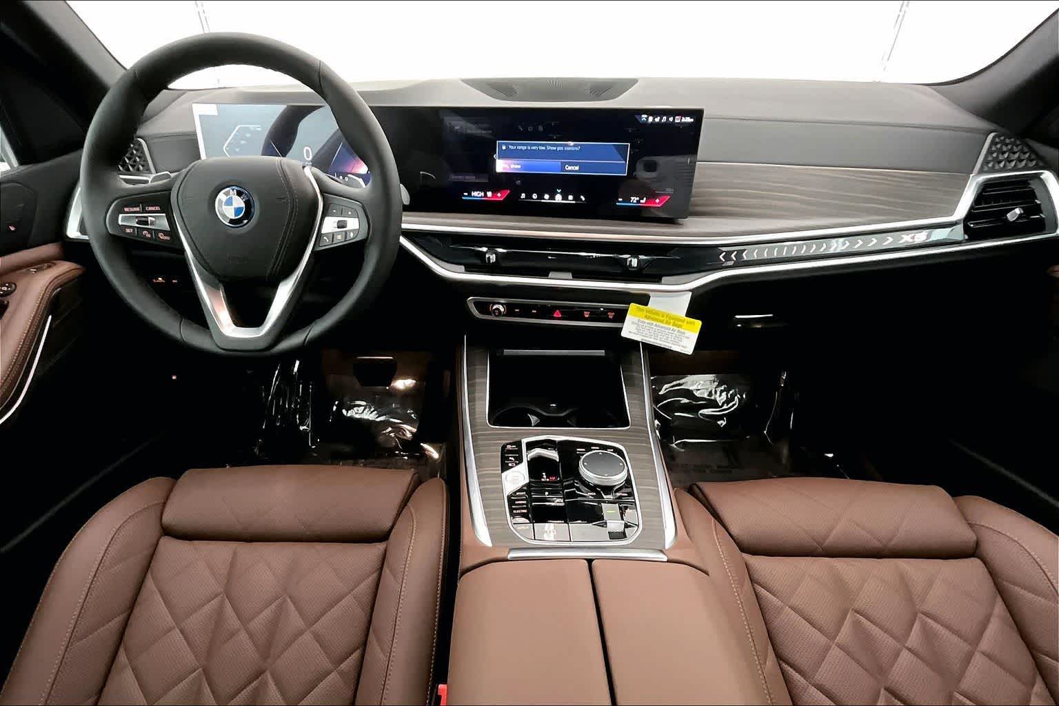 Thumbnail: 2026 BMW X5 - 10