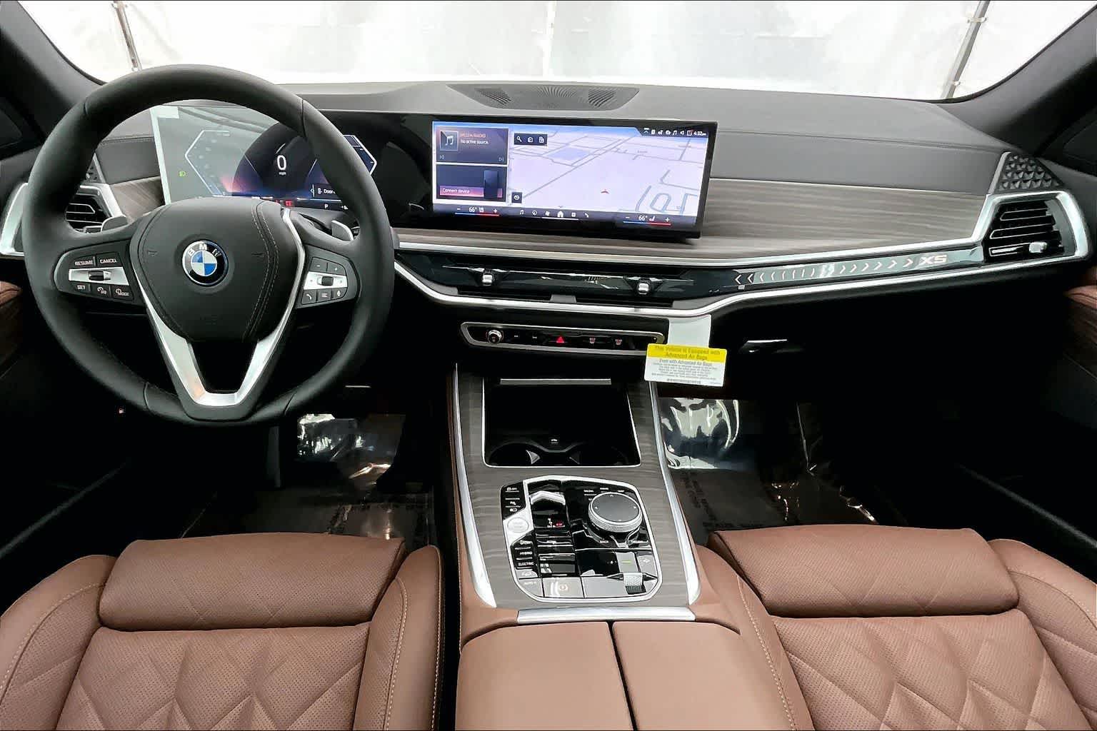 Thumbnail: 2026 BMW X5 - 10