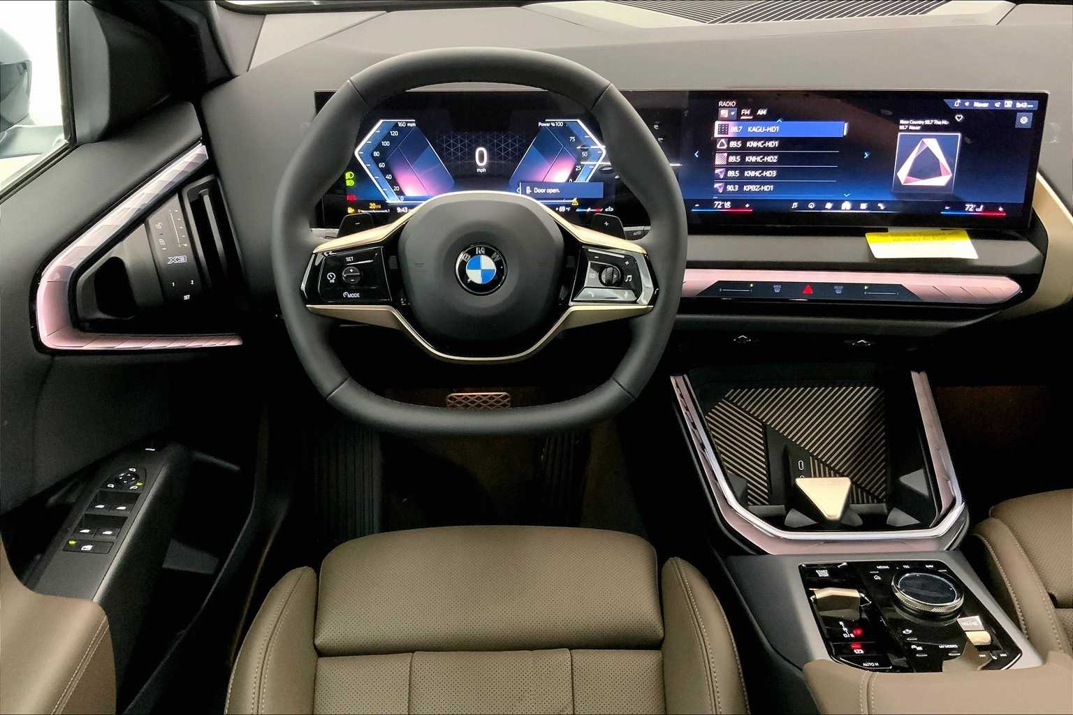 Thumbnail: 2025 BMW X3 - 15