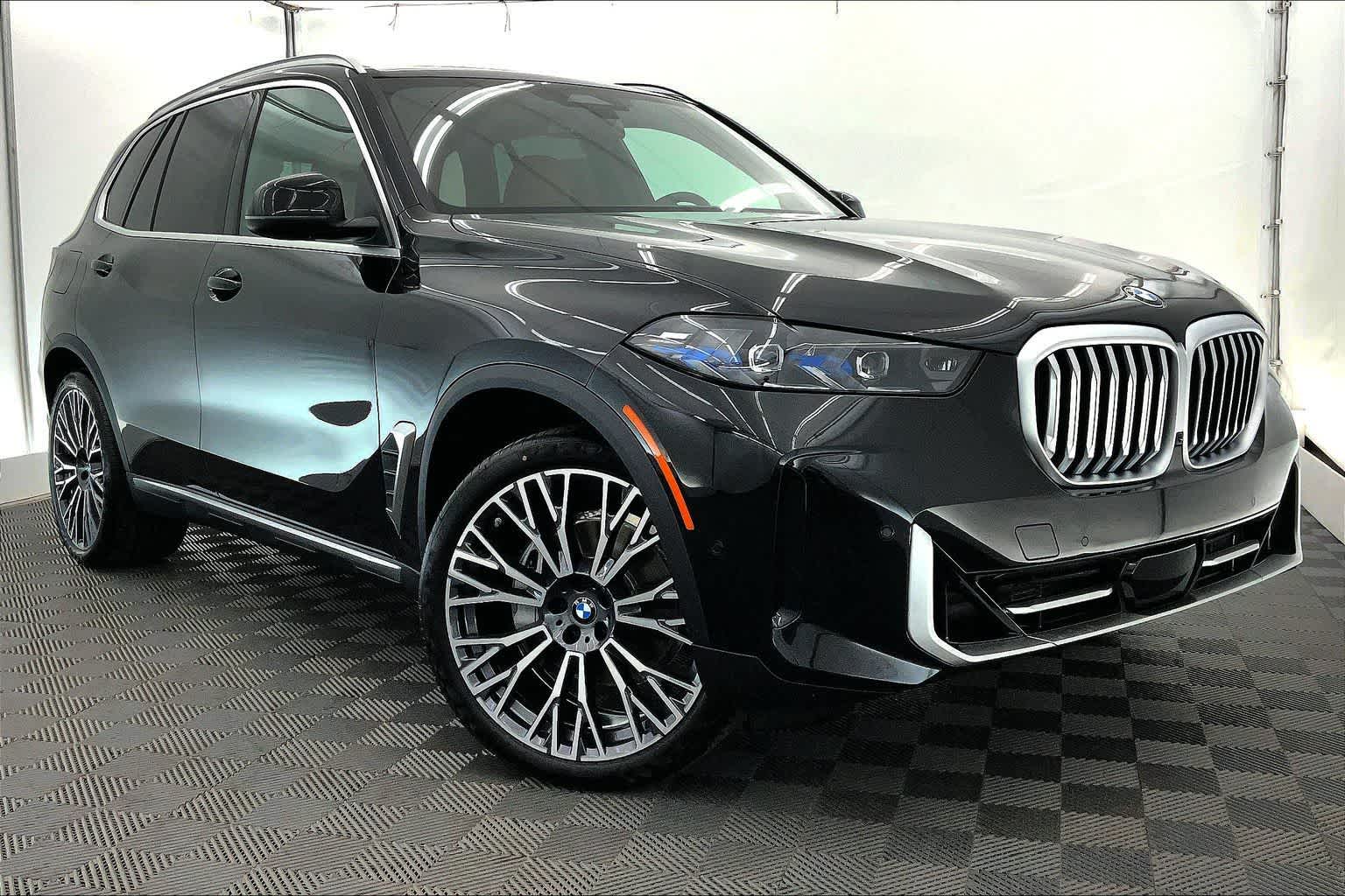 Thumbnail: 2026 BMW X5 - 21