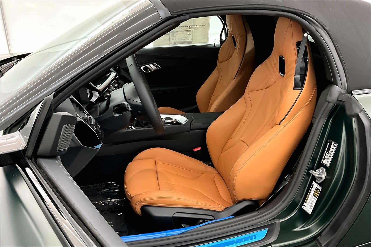 Thumbnail: 2026 BMW Z4 - 11