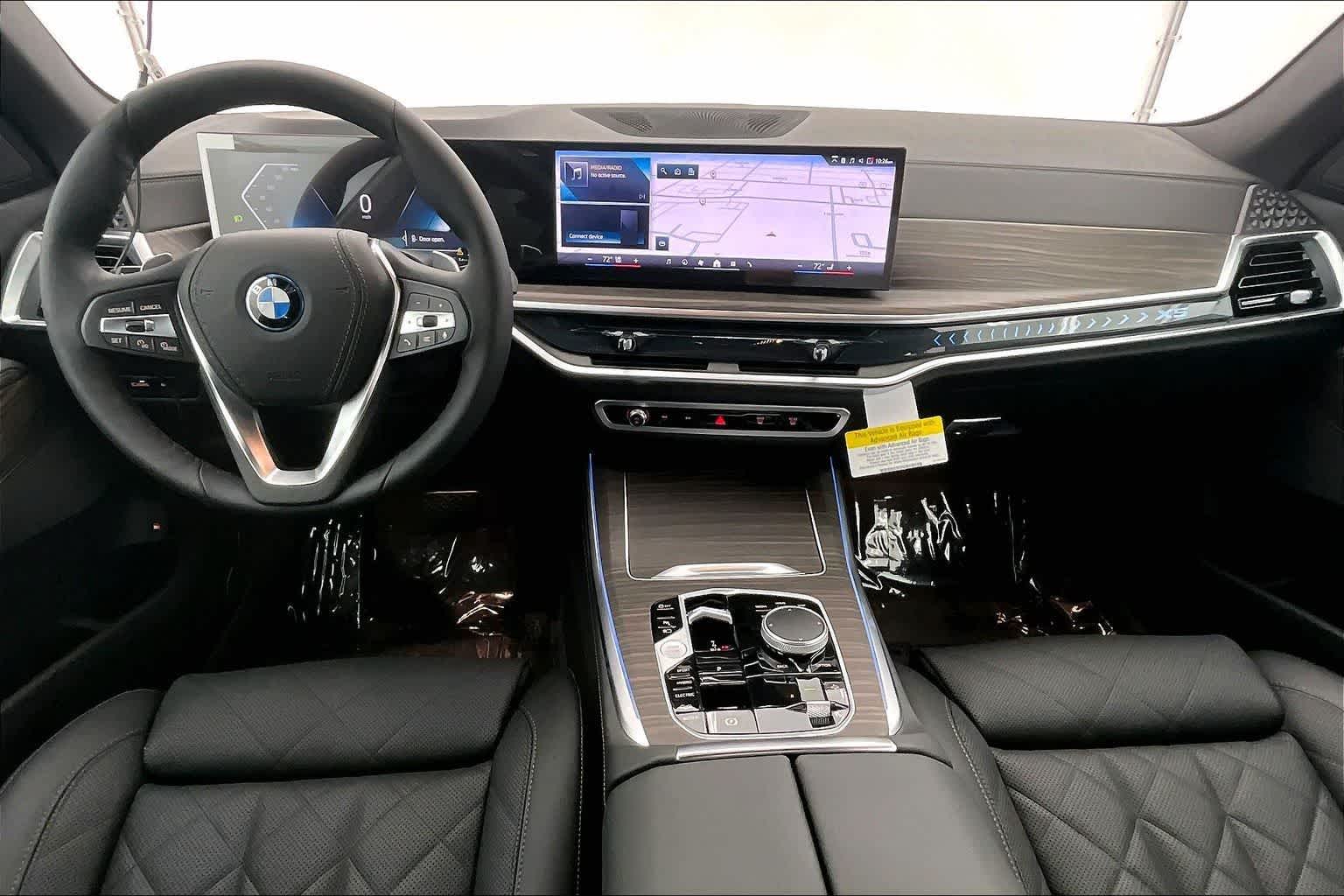 Thumbnail: 2026 BMW X5 - 10