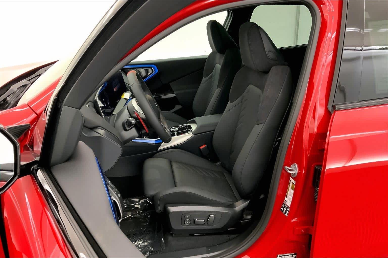 Thumbnail: 2026 BMW X3 - 11