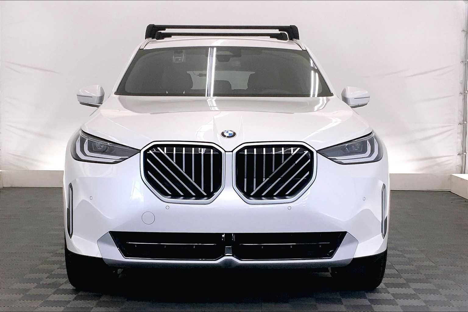 Thumbnail: 2025 BMW X3 - 6