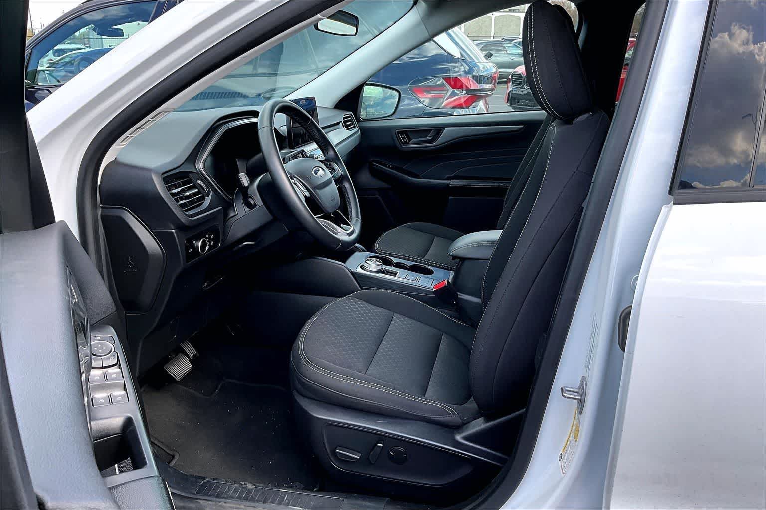 Thumbnail: 2024 Ford Escape - 11