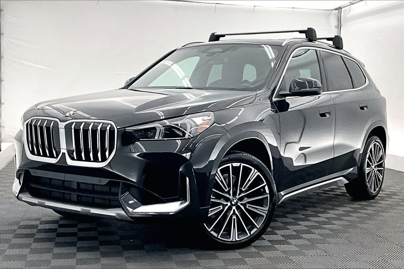 Thumbnail: 2026 BMW X1 - 1