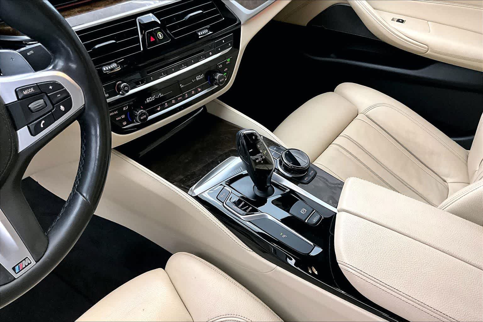 Thumbnail: 2018 BMW 5 Series - 17
