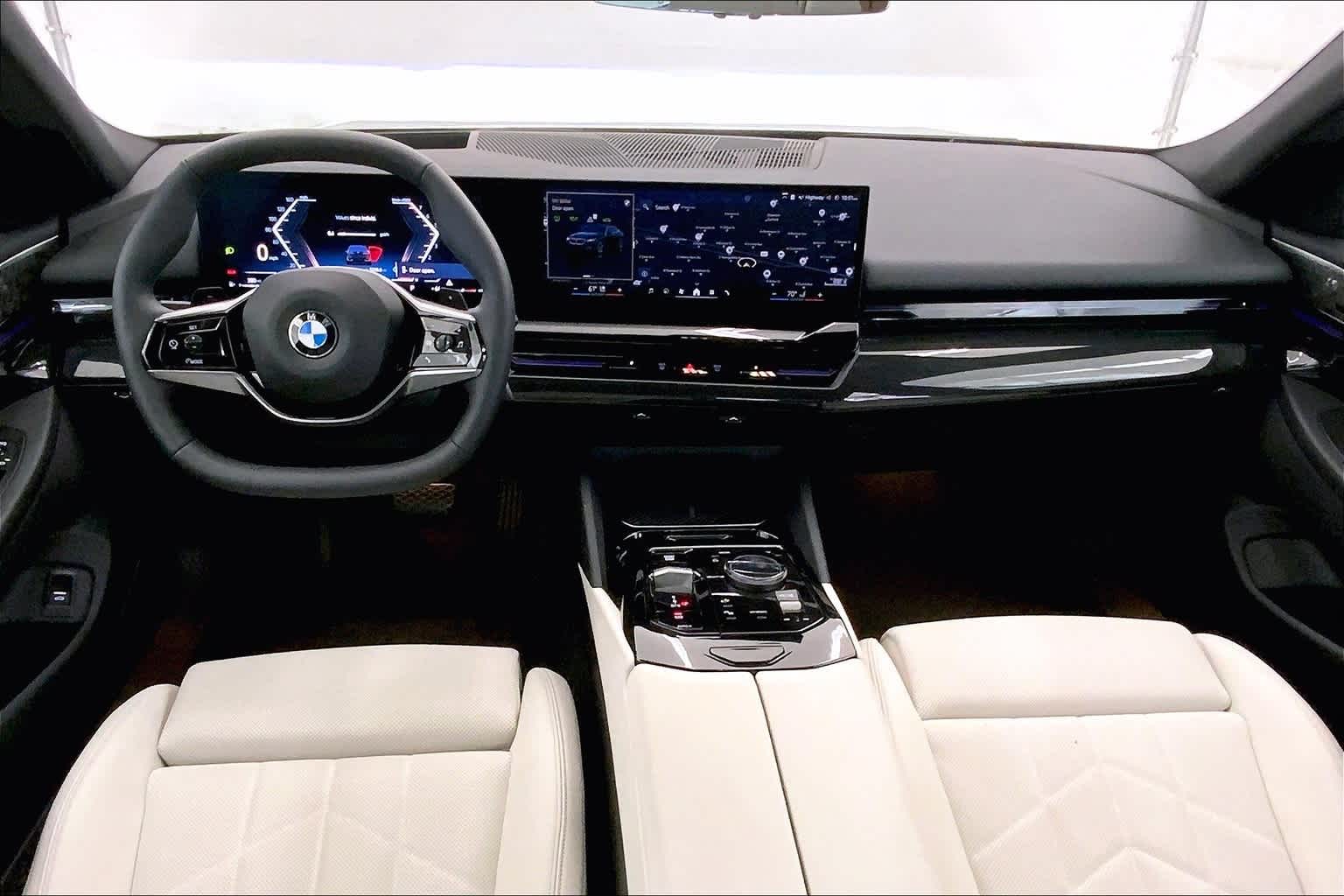 Thumbnail: 2024 BMW 5 Series - 10