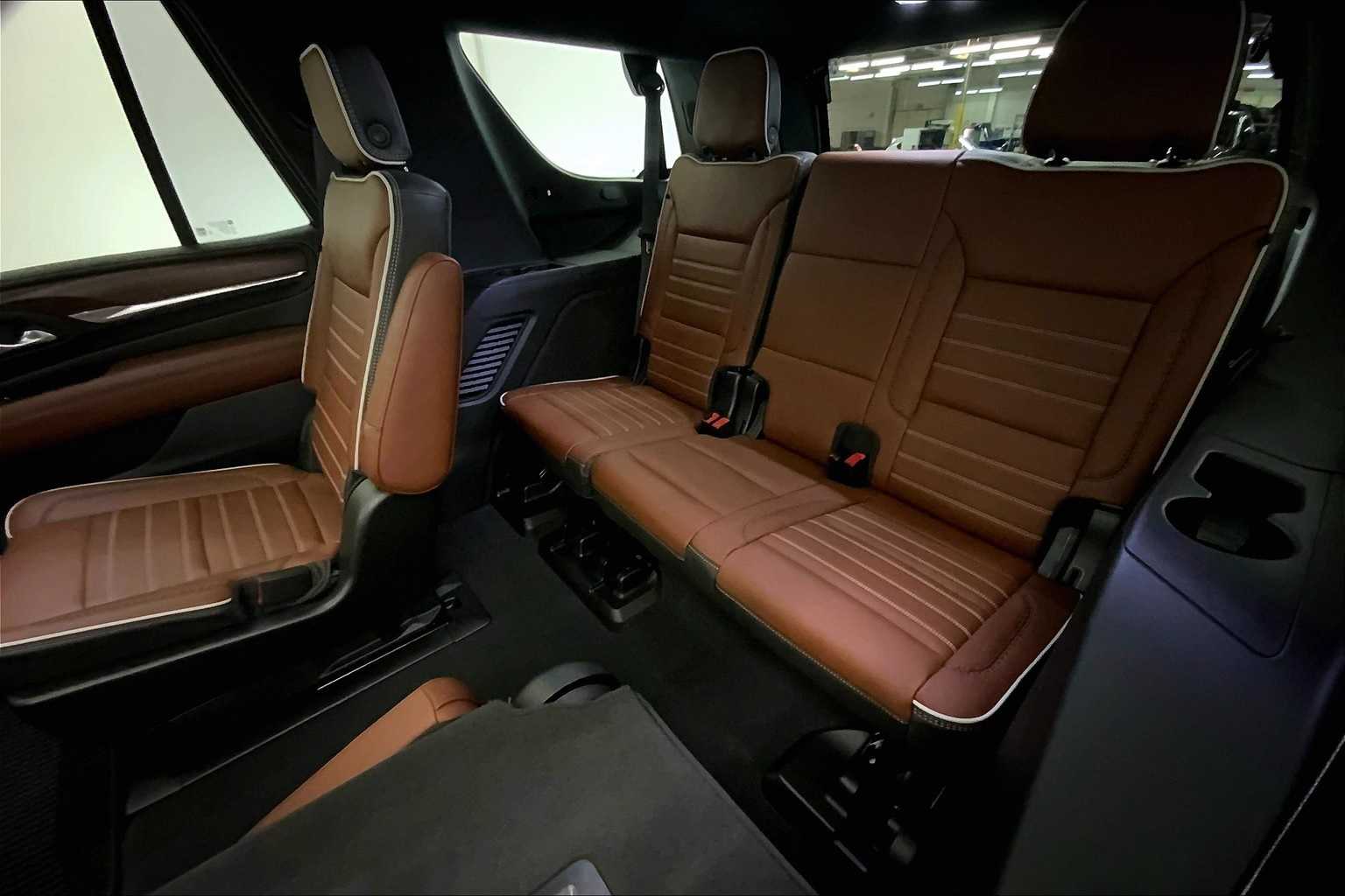 Thumbnail: 2023 GMC Yukon - 29