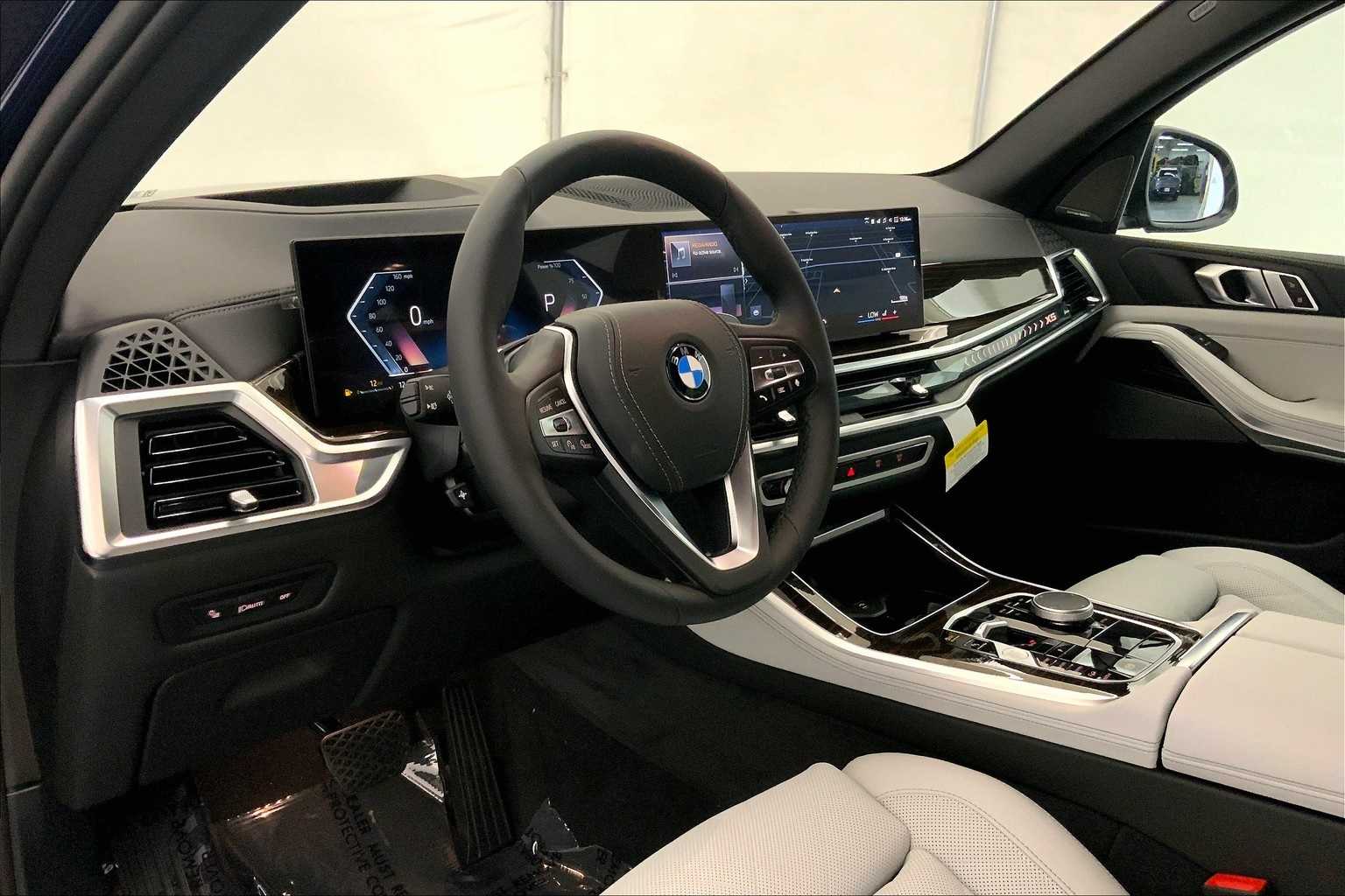 Thumbnail: 2026 BMW X5 - 2