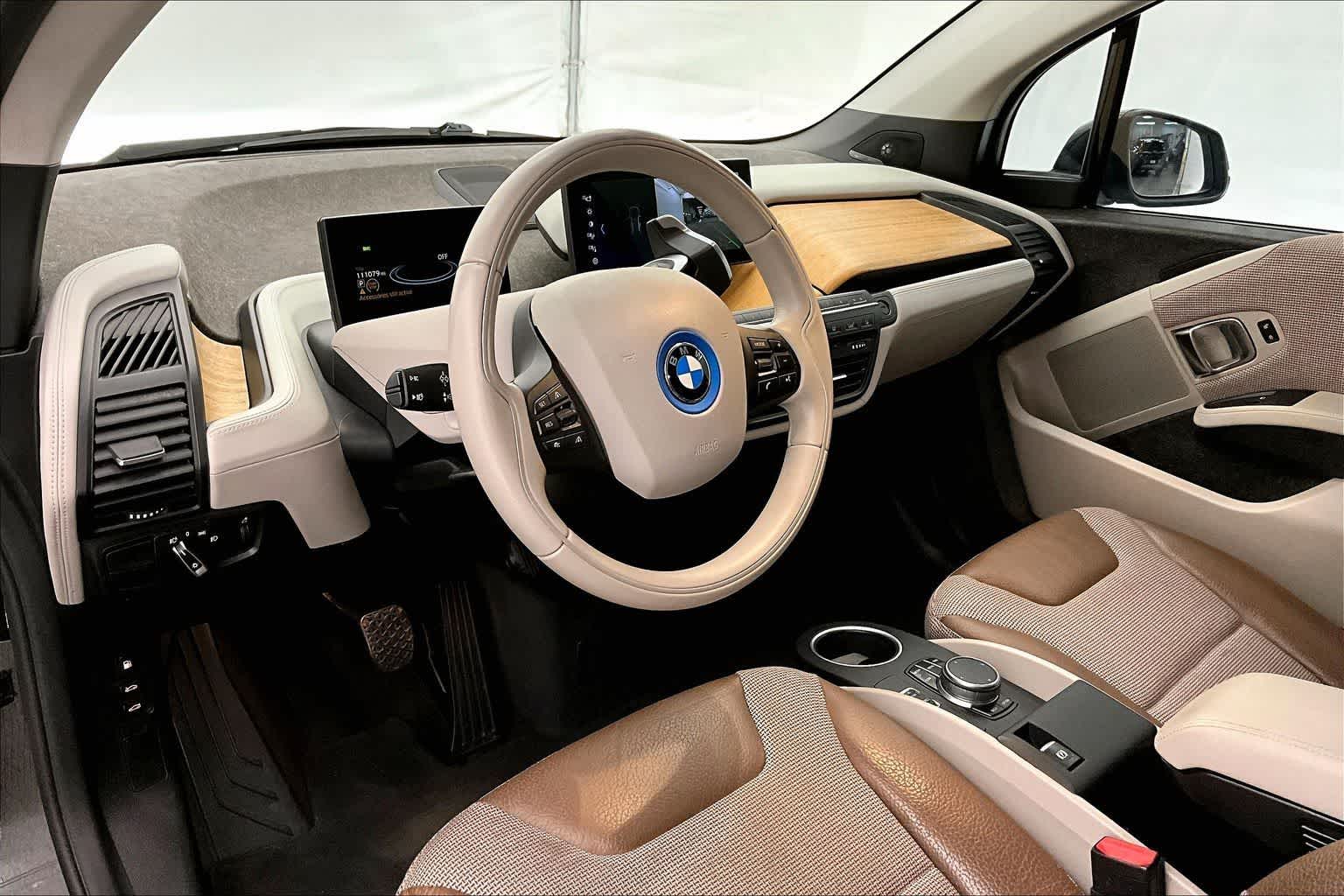 Thumbnail: 2019 BMW i3 - 2