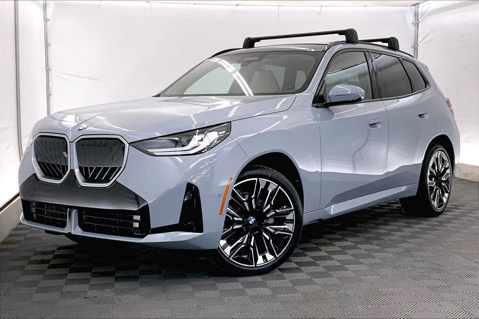 Thumbnail: 2025 BMW X3 - 1
