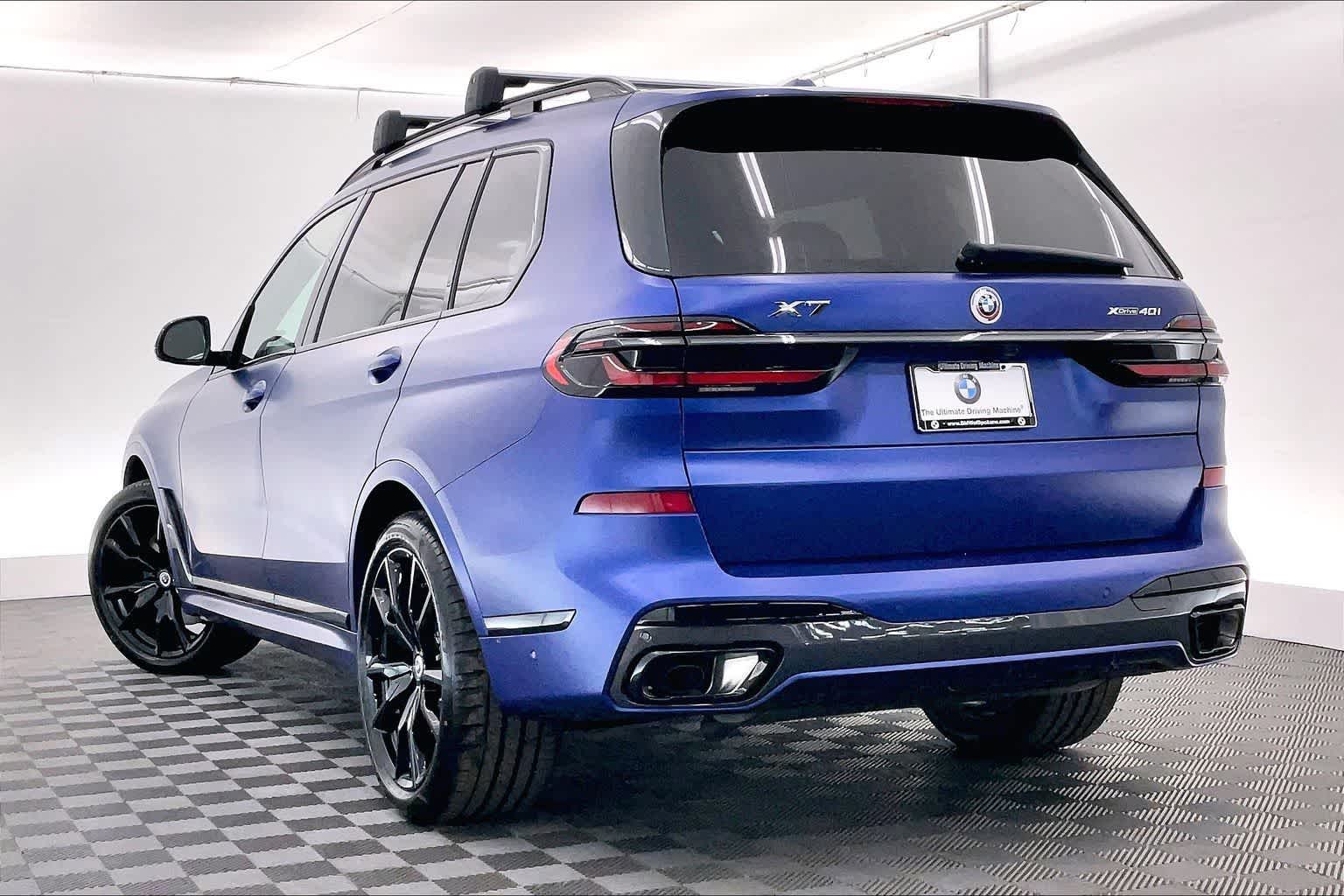 Thumbnail: 2026 BMW X7 - 4