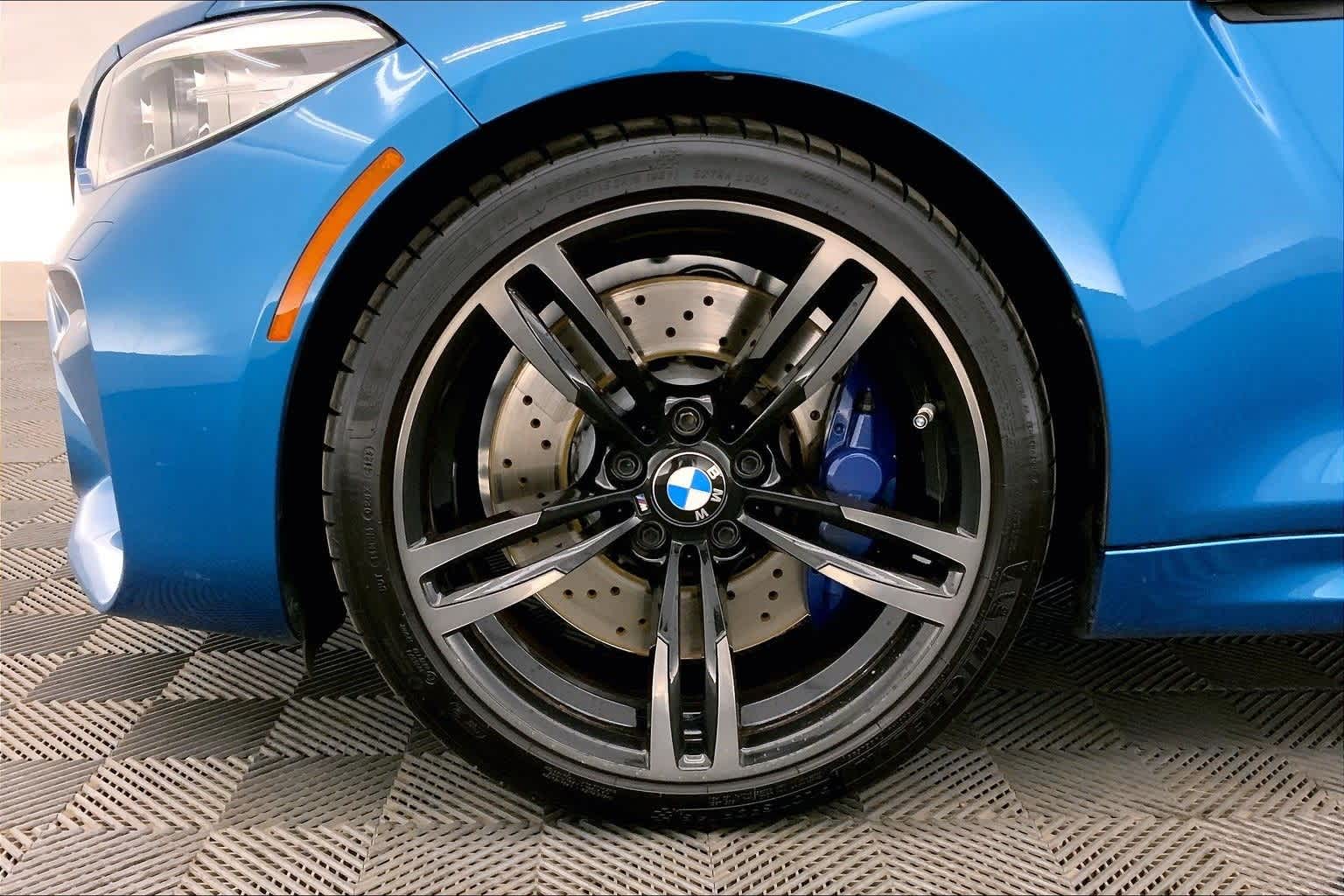 Thumbnail: 2018 BMW M2 - 8