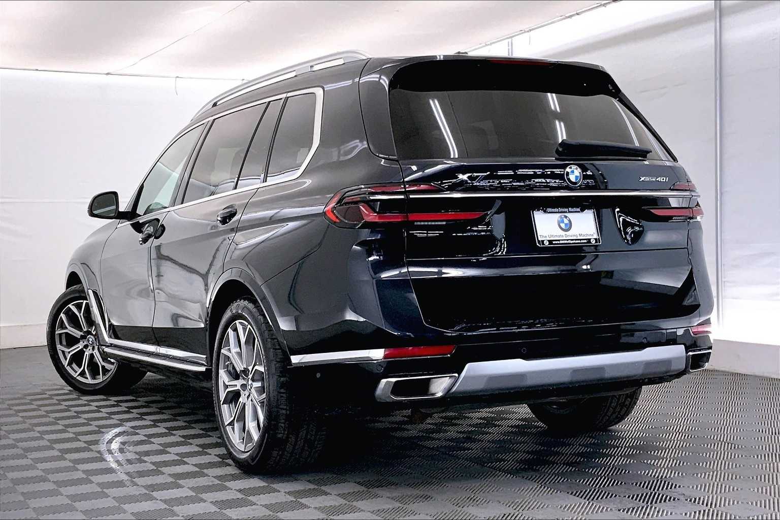 Thumbnail: 2024 BMW X7 - 4