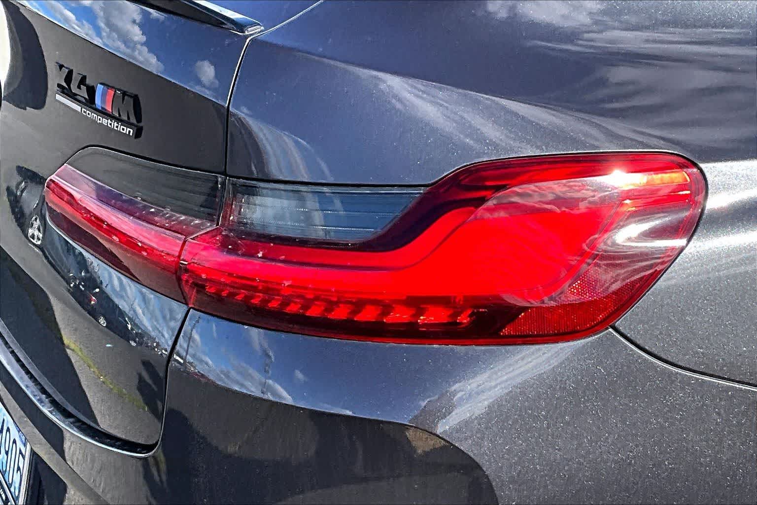 Thumbnail: 2023 BMW X4 - 12