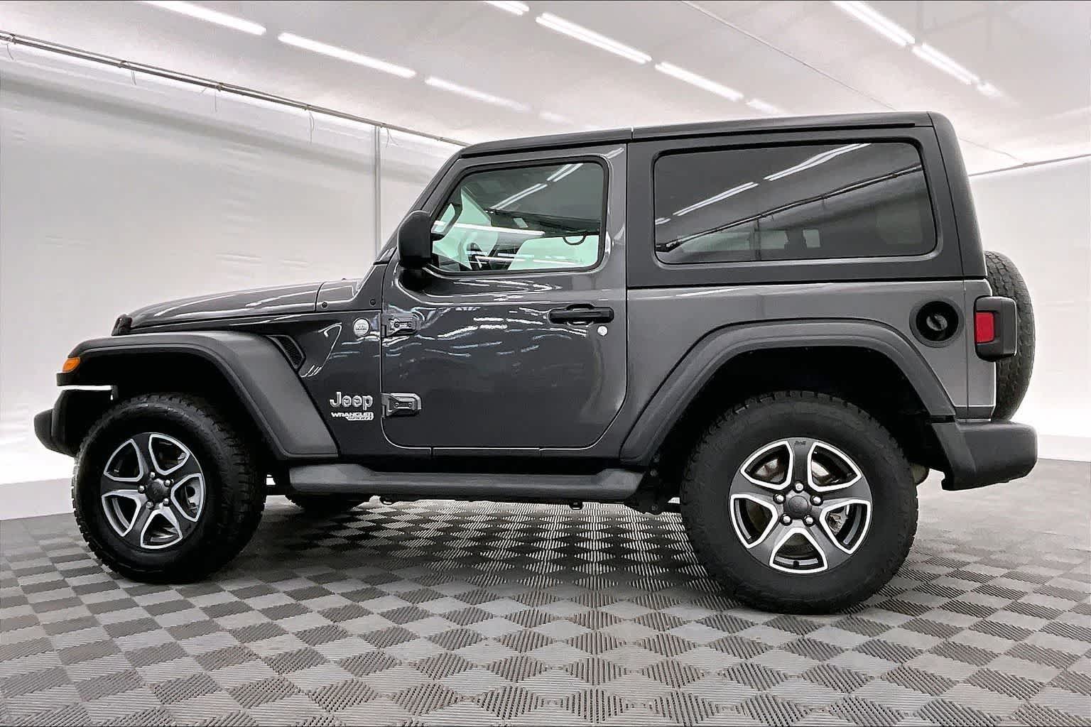 Thumbnail: 2020 Jeep Wrangler - 3