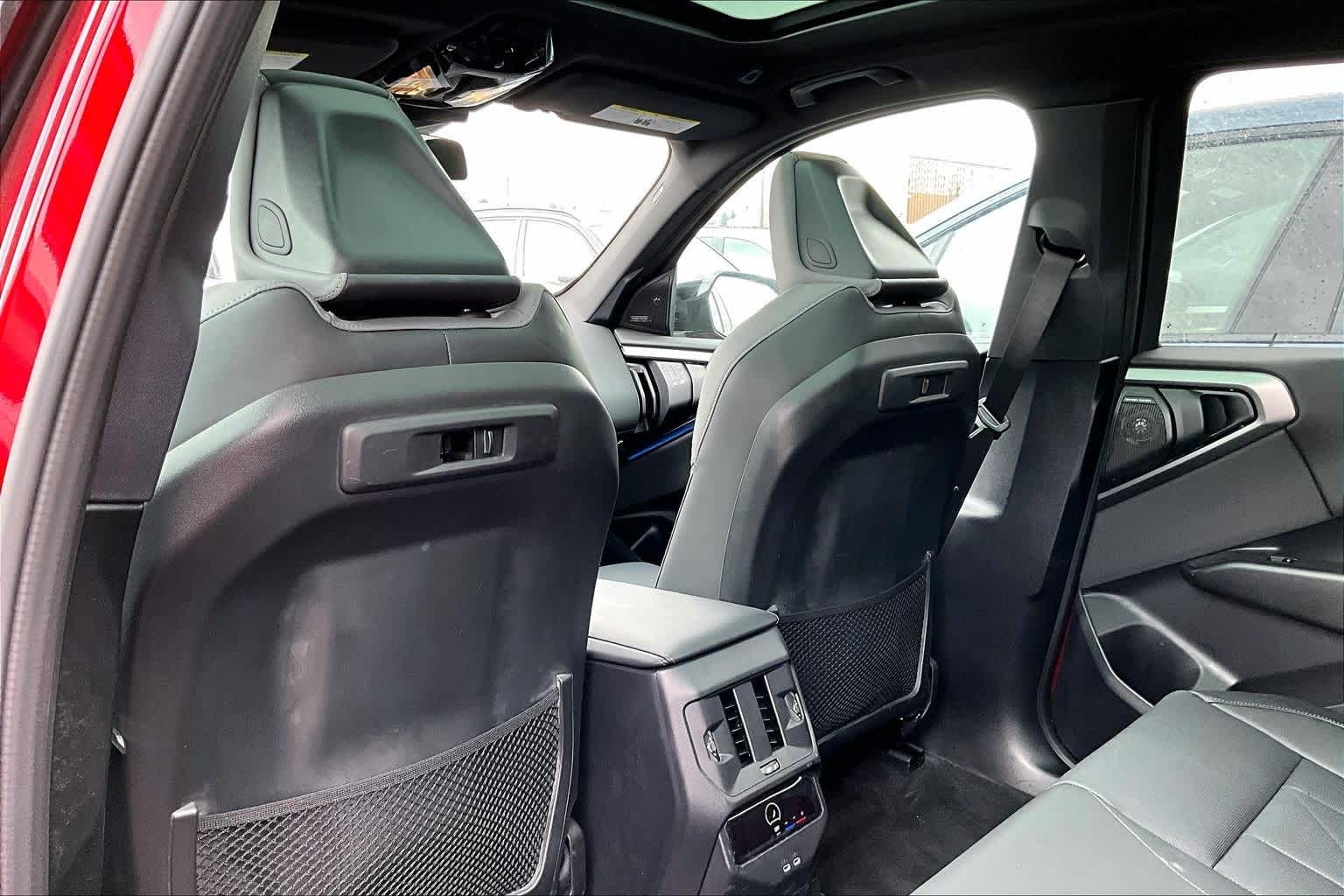 Thumbnail: 2025 BMW X3 - 12