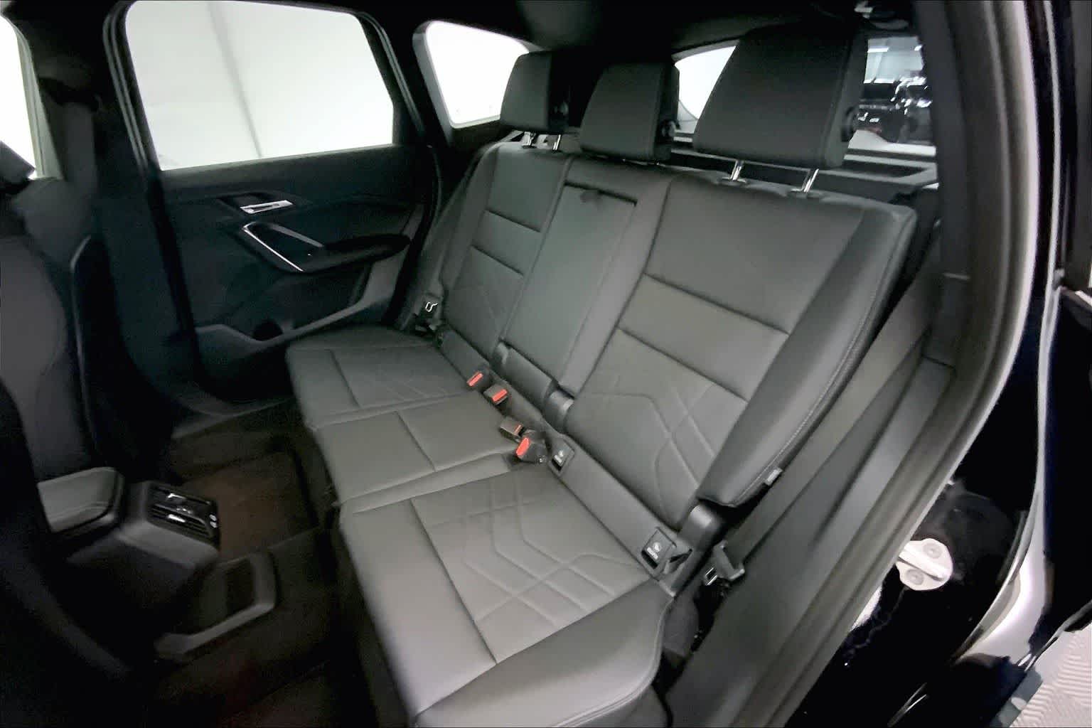 Thumbnail: 2025 BMW X1 - 29