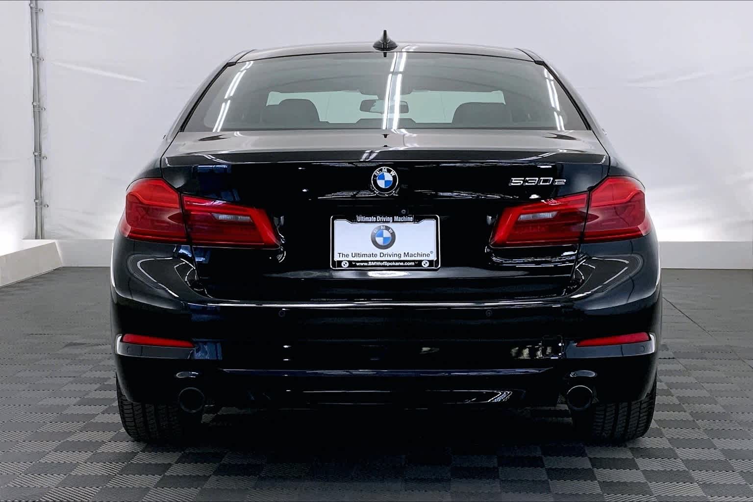 Thumbnail: 2018 BMW 5 Series - 5