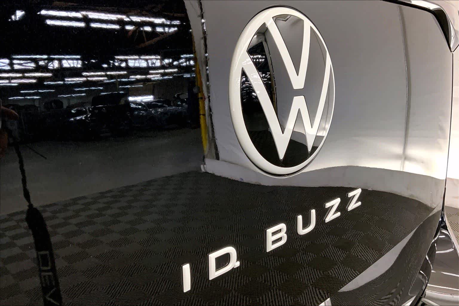 Thumbnail: 2025 Volkswagen ID.Buzz - 7