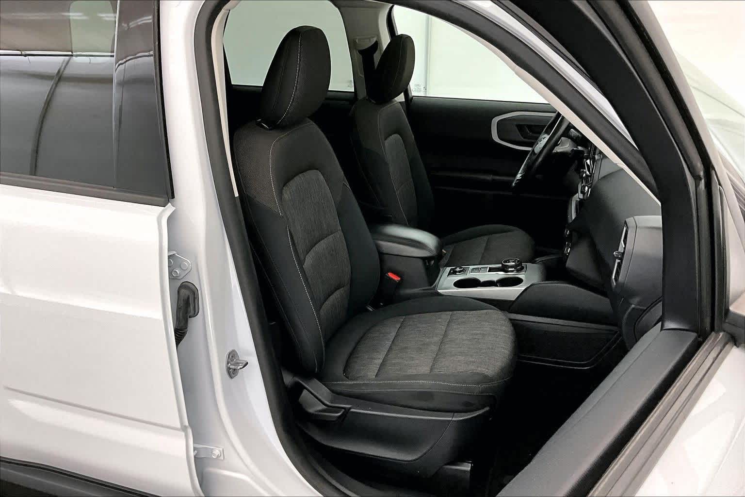 Thumbnail: 2021 Ford Bronco Sport - 13