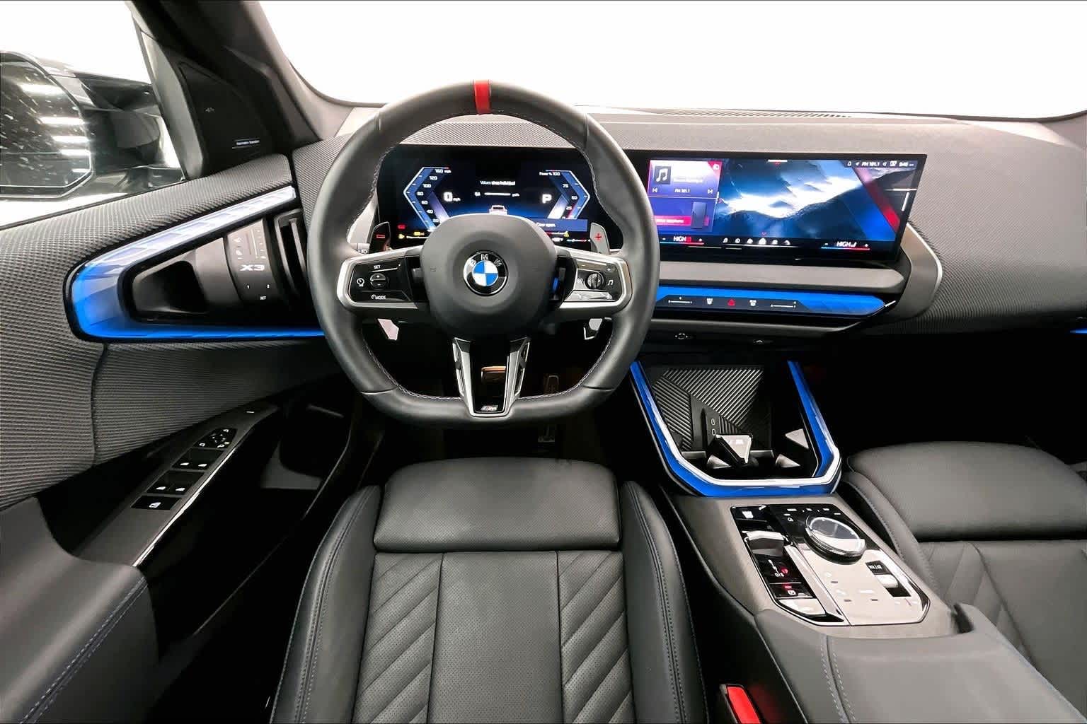 Thumbnail: 2025 BMW X3 - 14