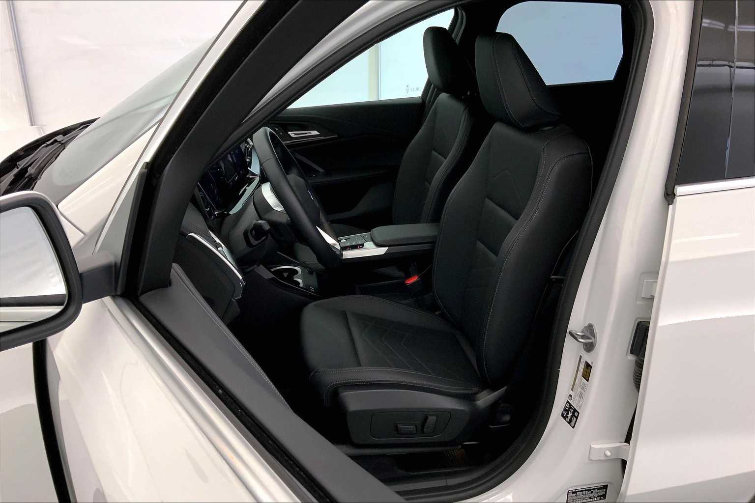 Thumbnail: 2025 BMW X1 - 11