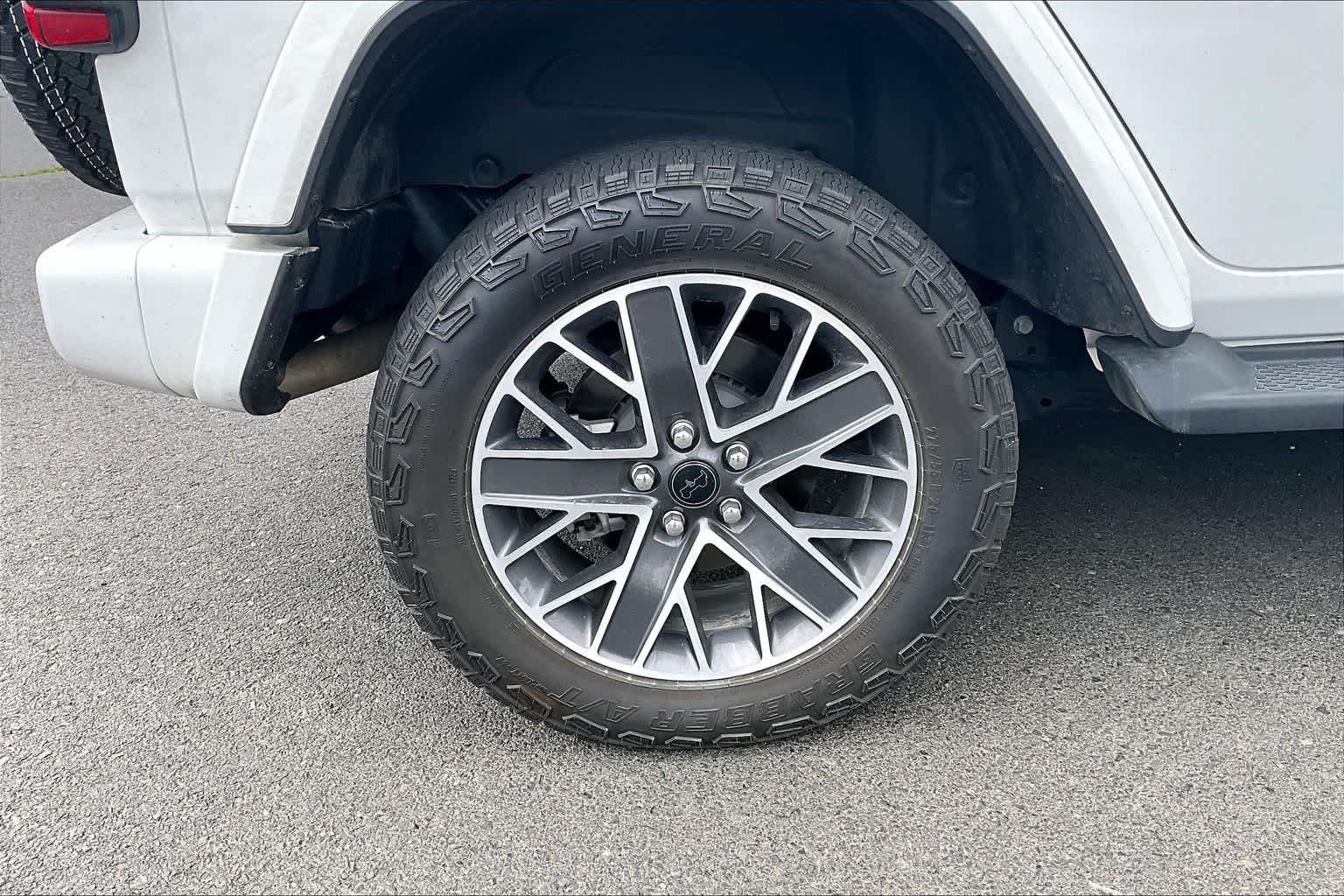 Thumbnail: 2024 Jeep Wrangler - 20