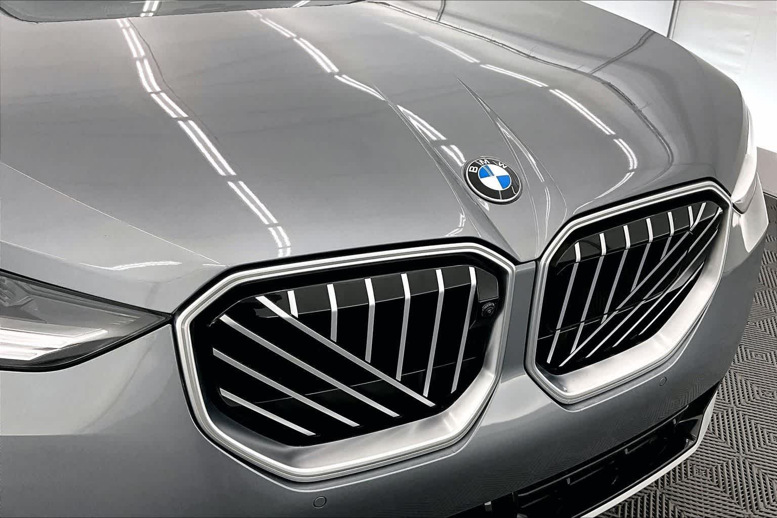 Thumbnail: 2025 BMW X3 - 33