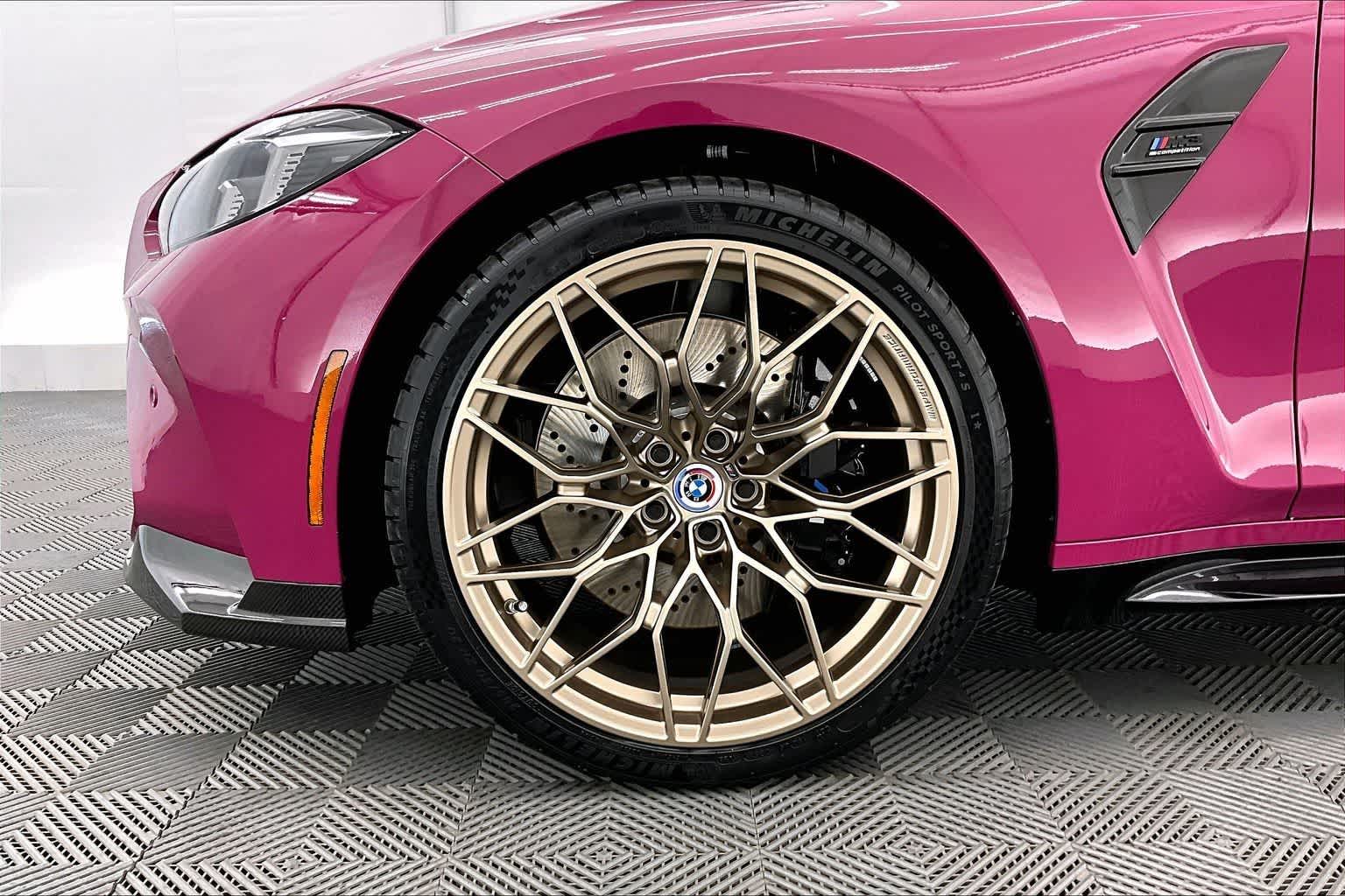 Thumbnail: 2026 BMW M3 - 8