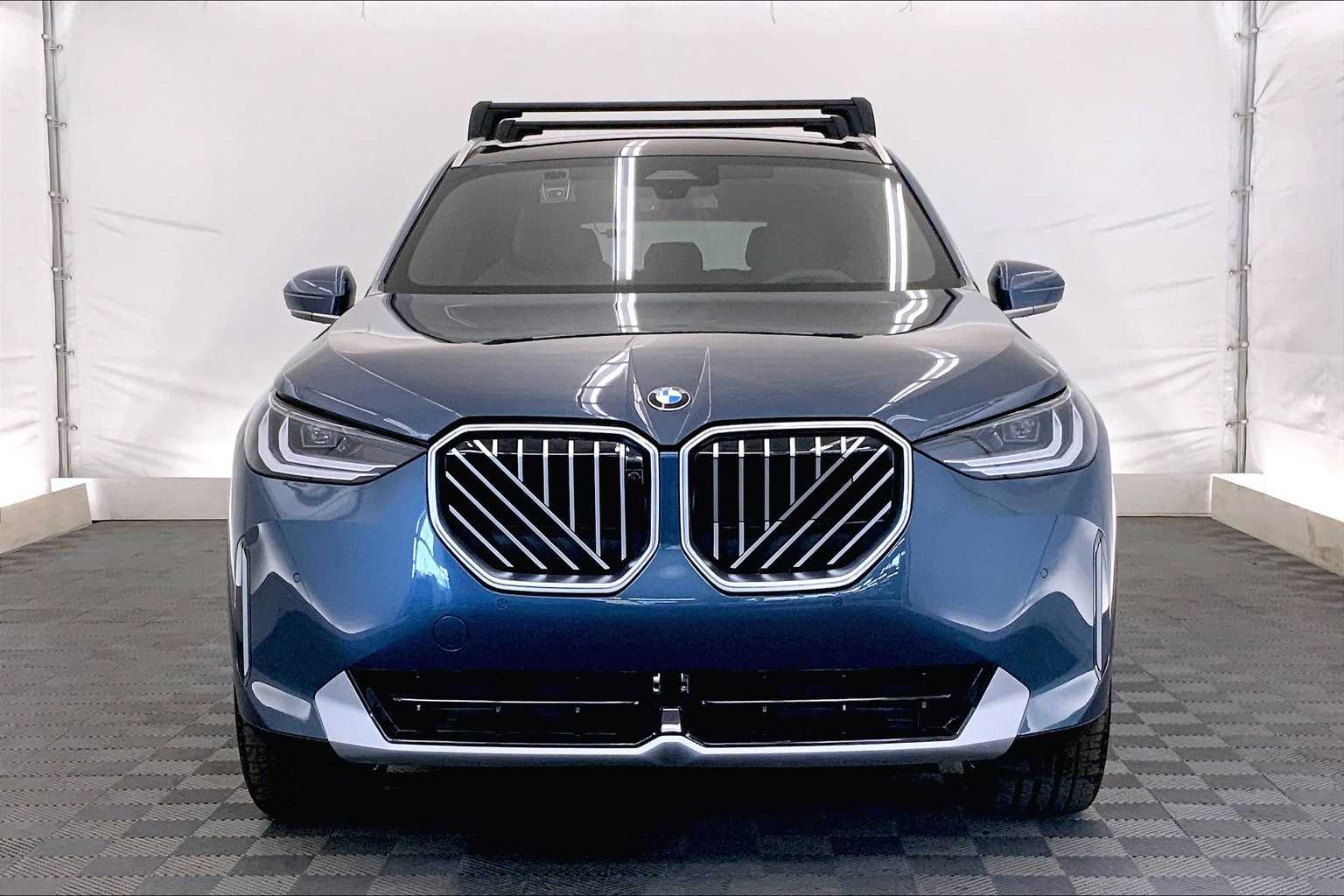 Thumbnail: 2025 BMW X3 - 6