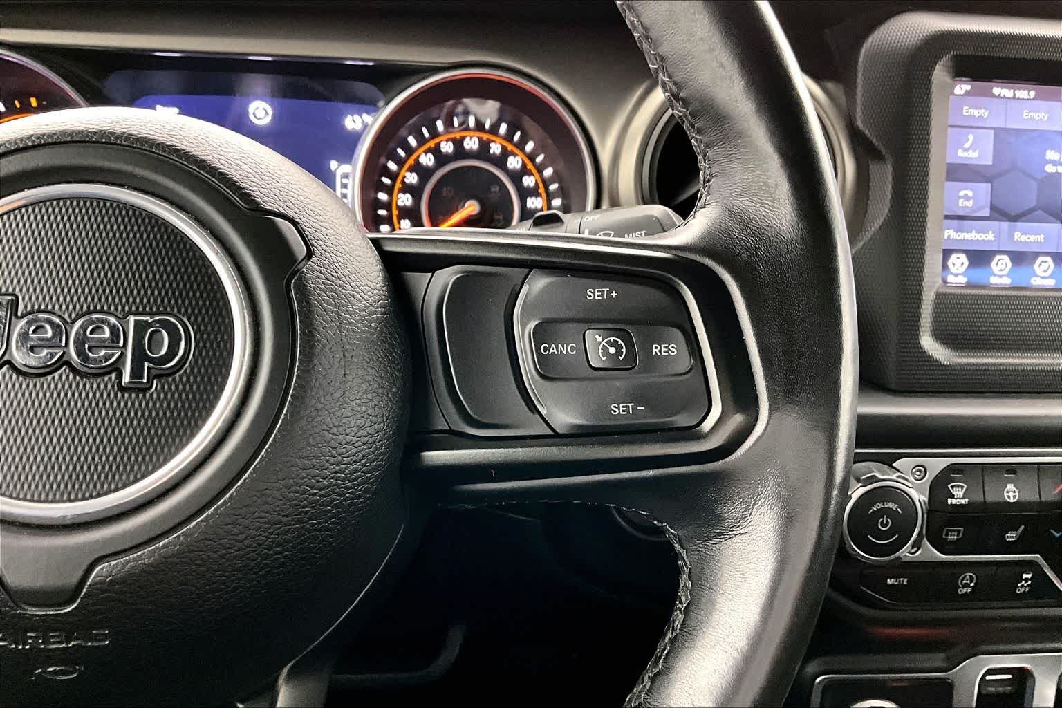 Thumbnail: 2020 Jeep Wrangler - 25