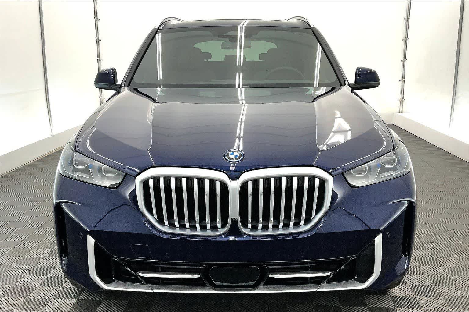 Thumbnail: 2026 BMW X5 - 6