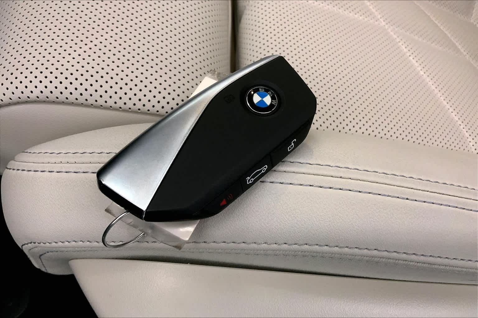 Thumbnail: 2024 BMW 5 Series - 19